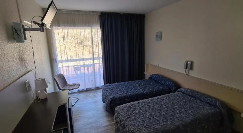 Bedroom, Bed in Garabit Hotel