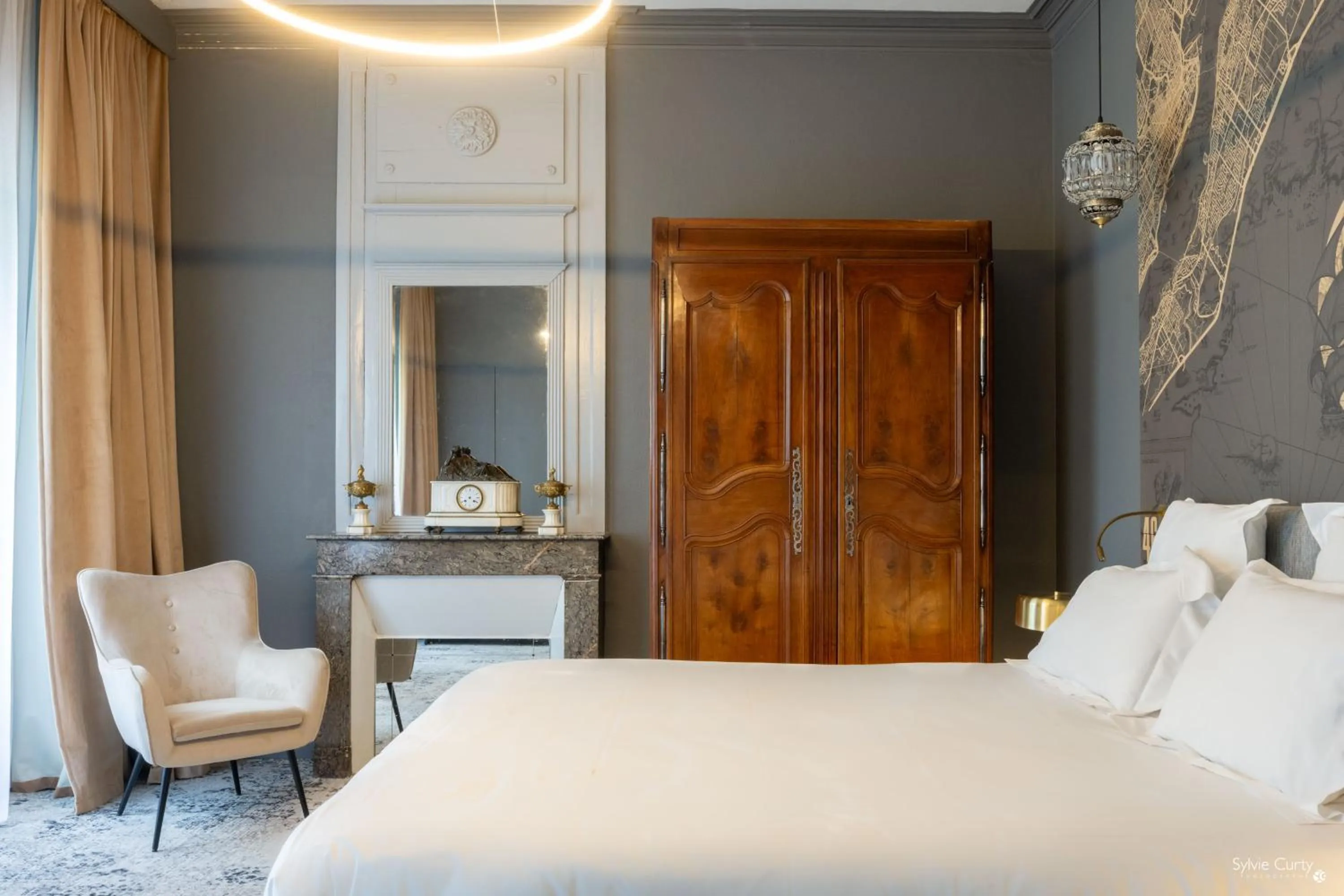 Bedroom, Bed in Le Champlain