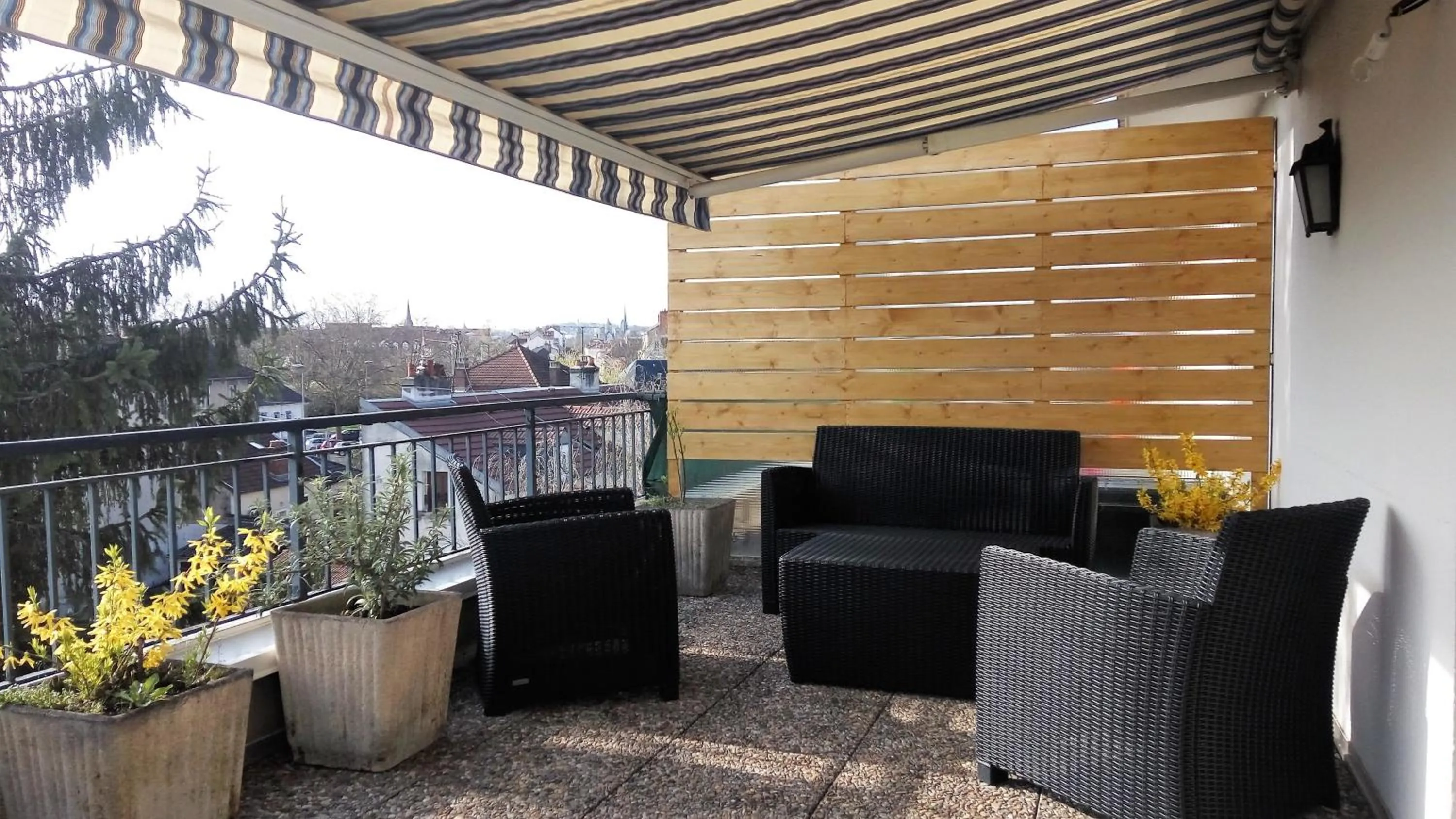 Patio in Gite Bons Amis