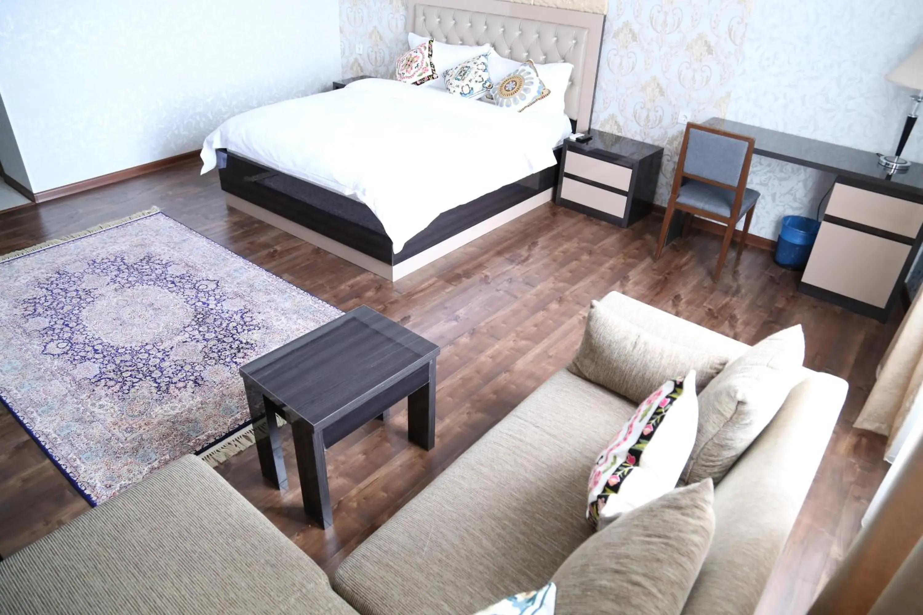 Deluxe Apartment in Sunrise Apartments Deluxe Apartment in Sunrise Apartments