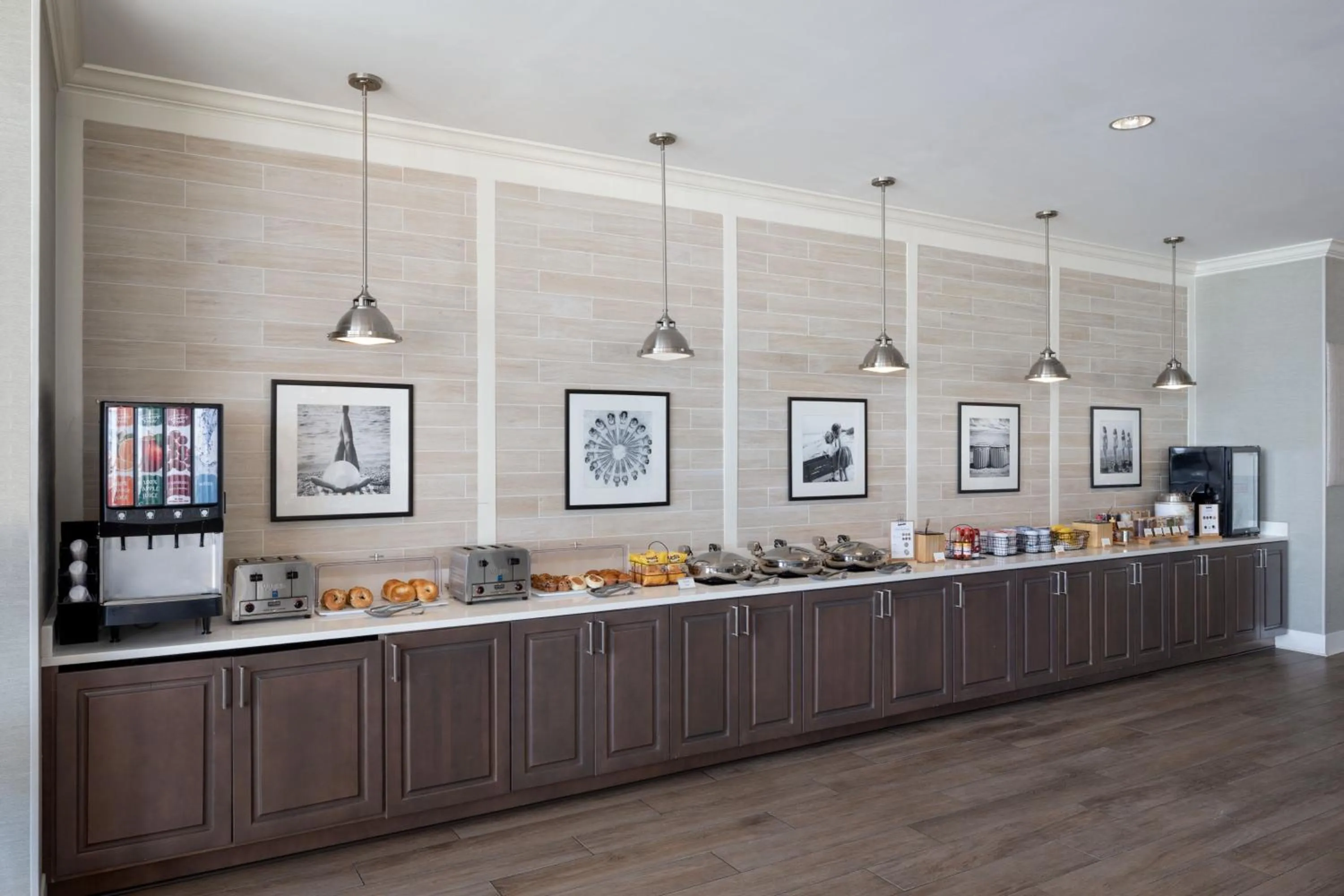 Breakfast in SpringHill Suites by Marriott New Smyrna Beach