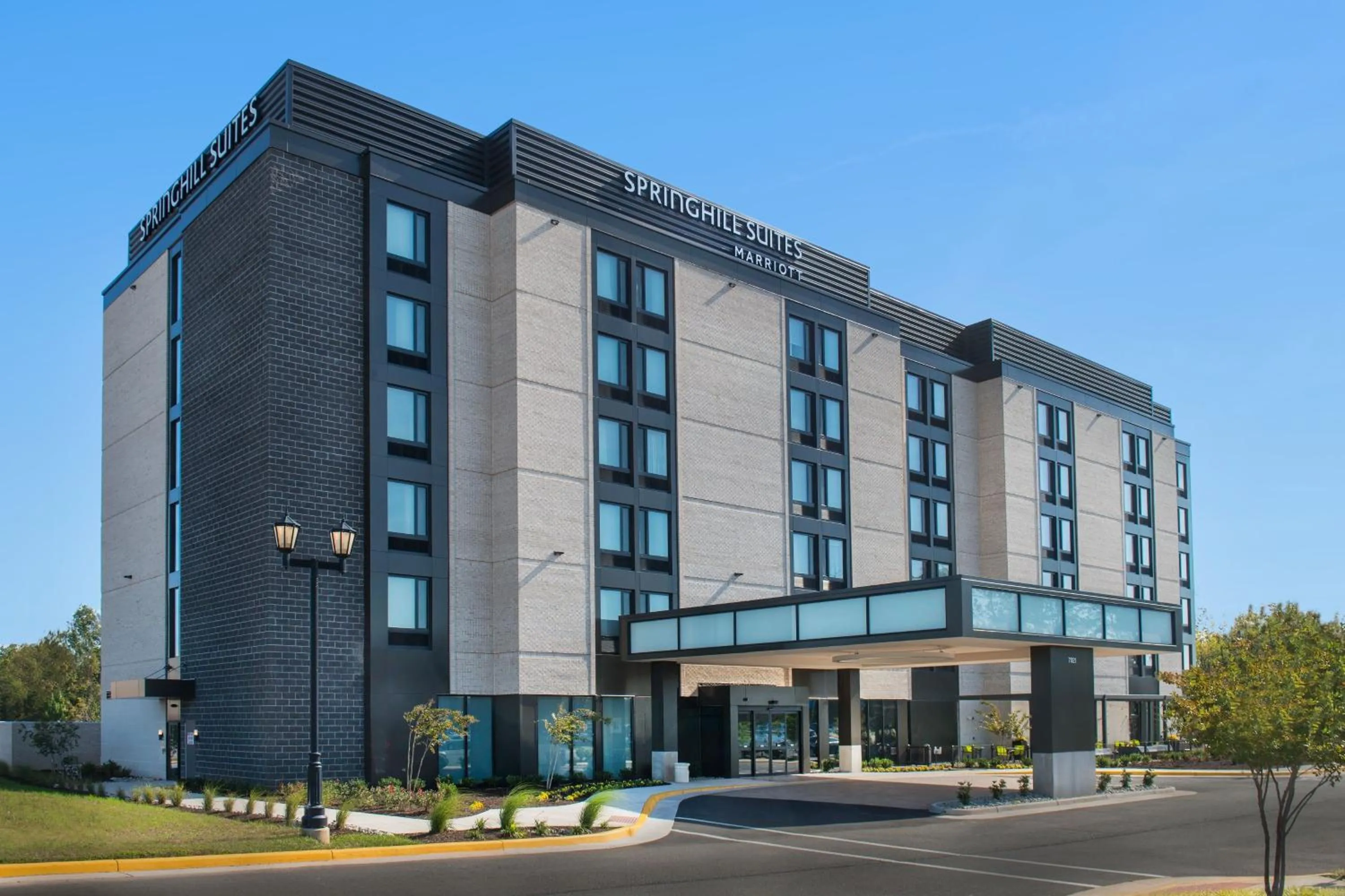 Property building in SpringHill Suites by Marriott Gainesville Haymarket