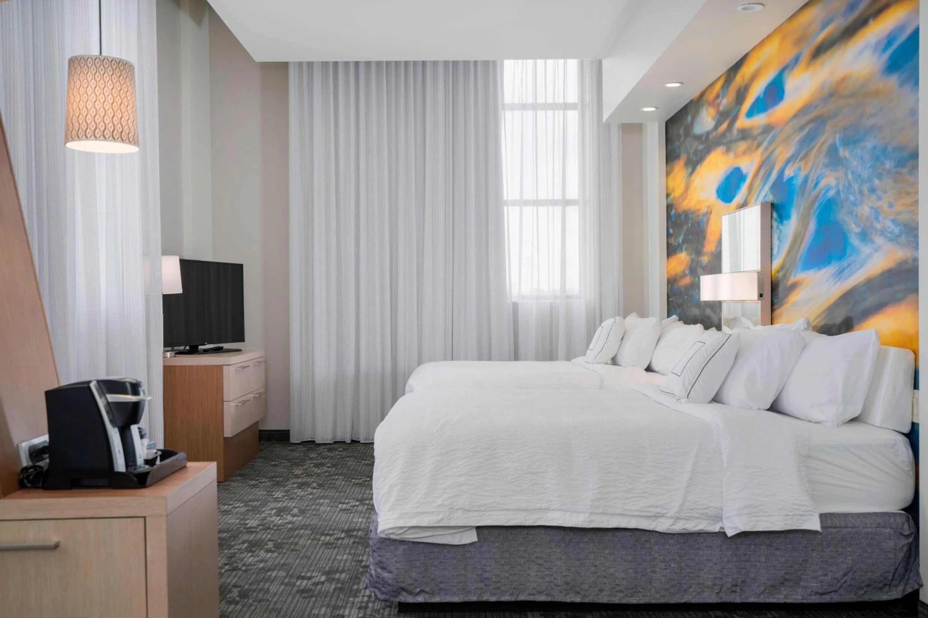 Photo of the whole room, Bed in Courtyard by Marriott Niagara Falls, USA