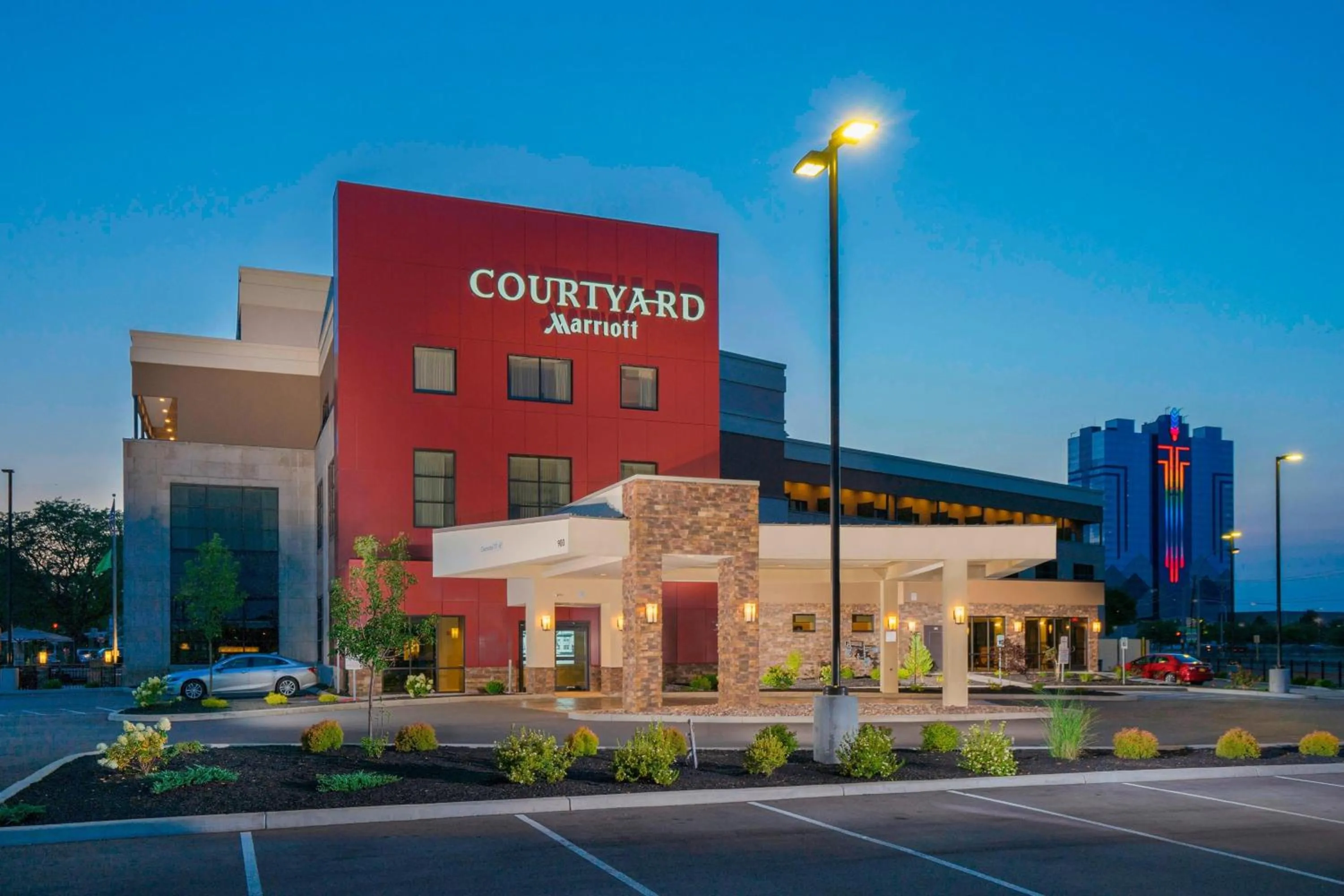 Property building in Courtyard by Marriott Niagara Falls, USA