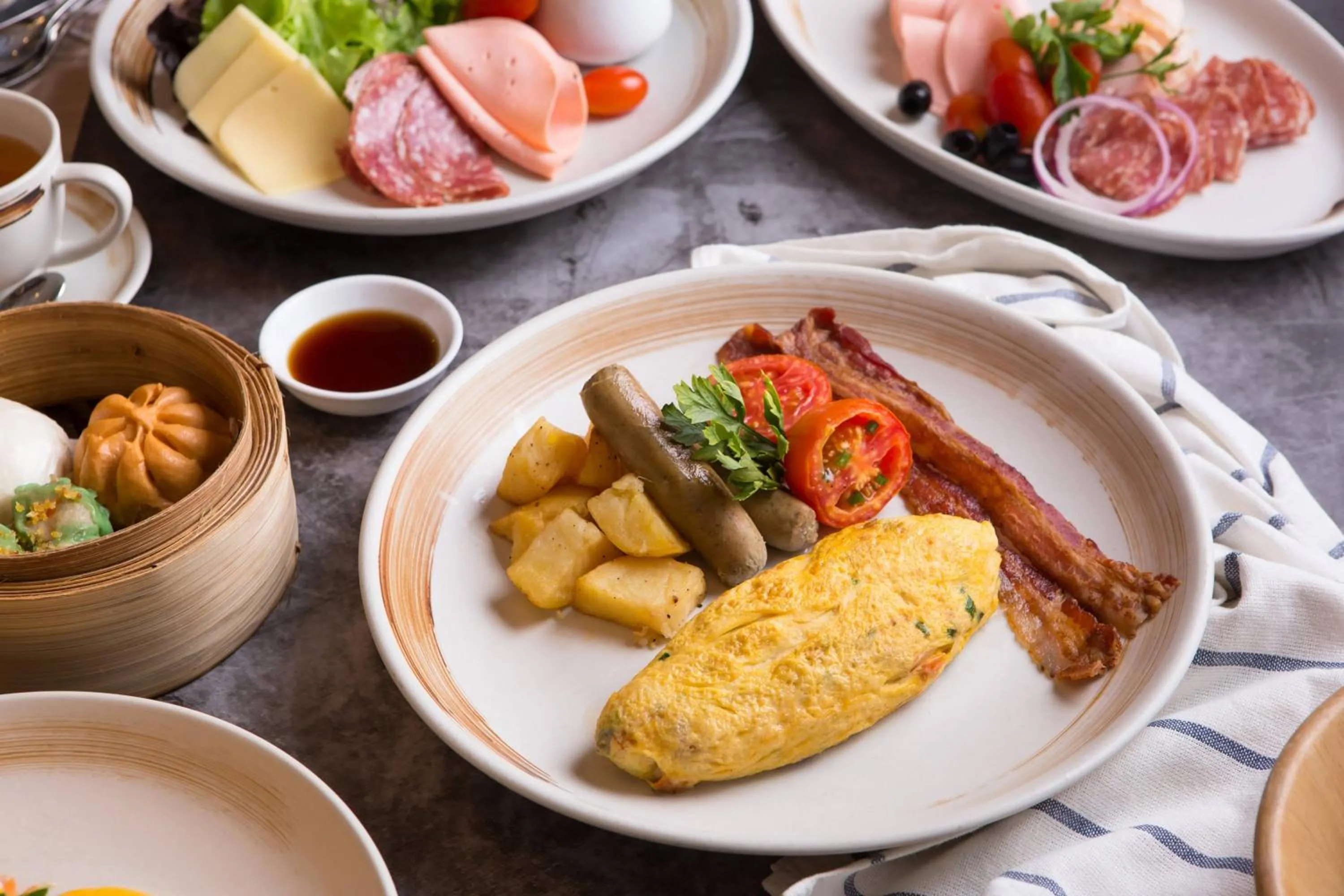 Breakfast in Renaissance Pattaya Resort & Spa