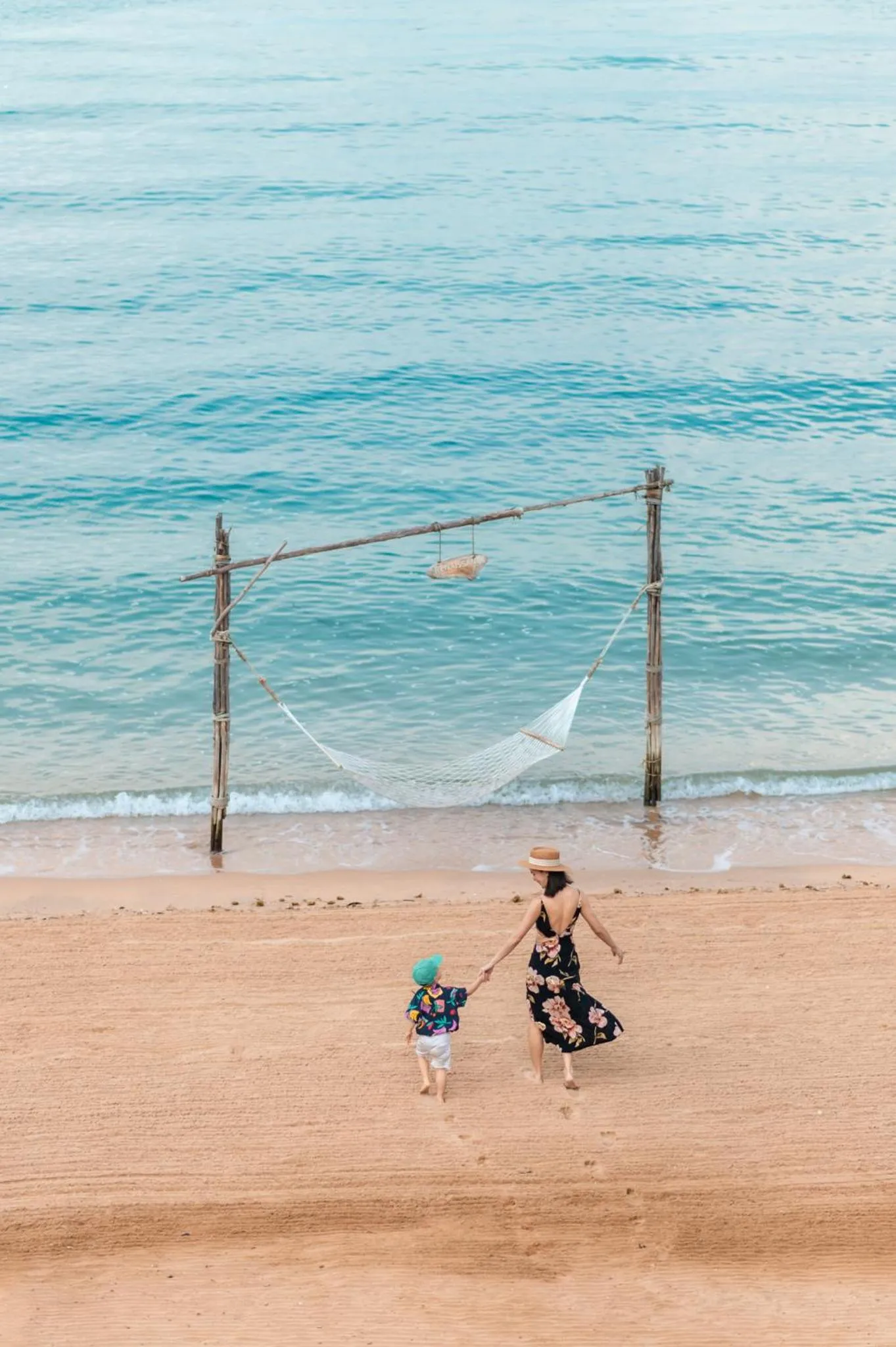 Beach in Renaissance Pattaya Resort & Spa