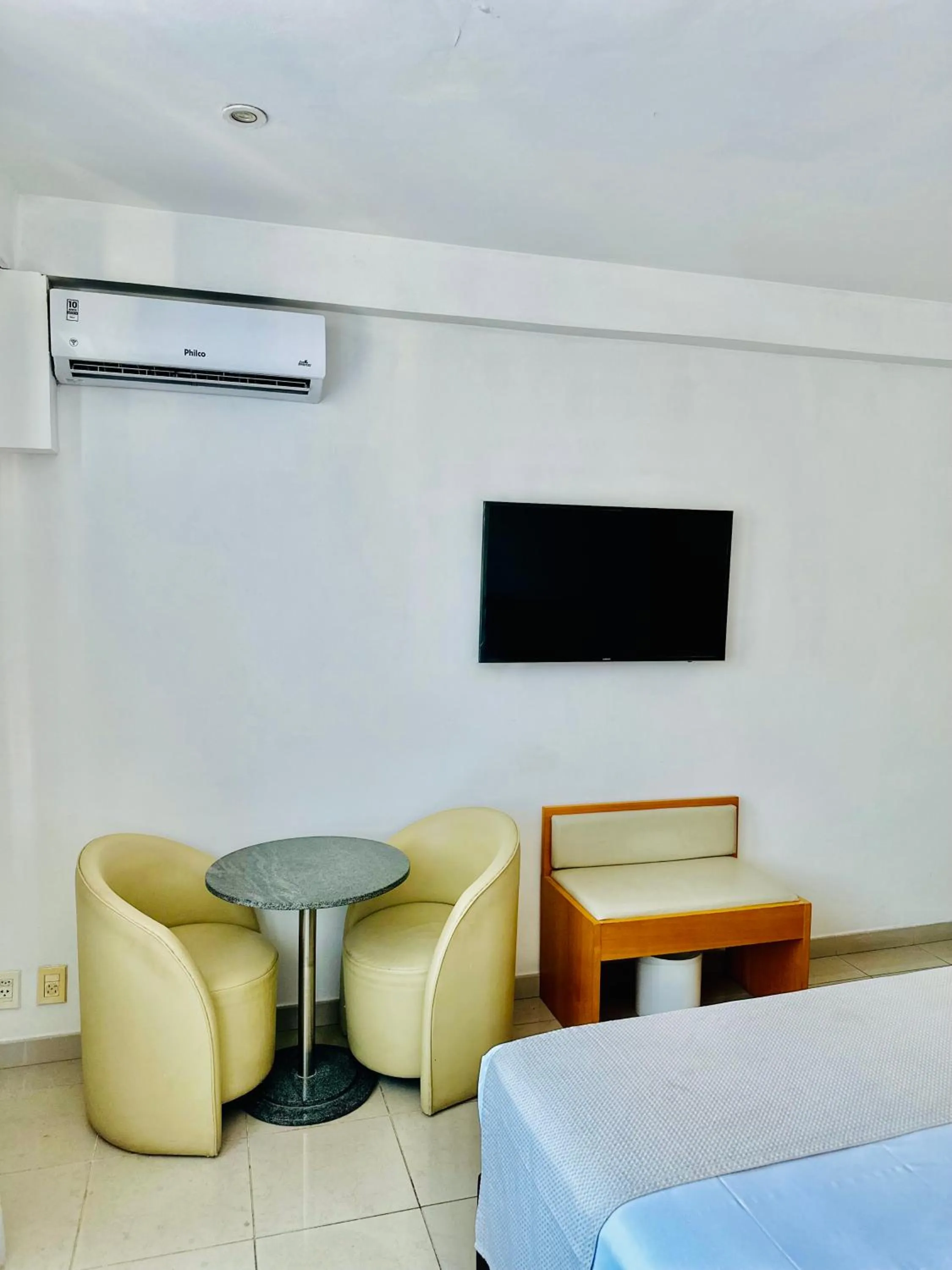 Bed in Copacabana Mar Hotel