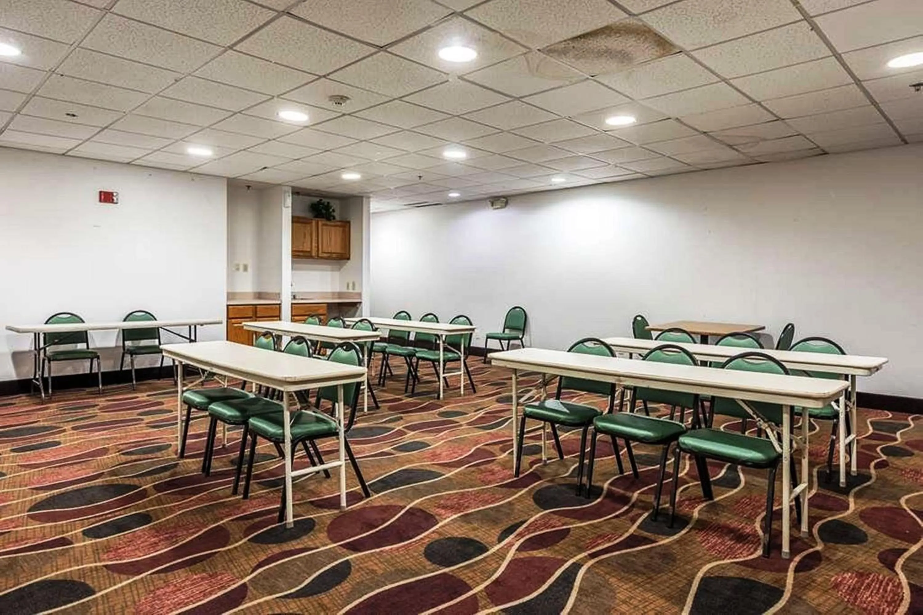 Meeting/conference room in Motel 6-Pine Bluff, AR