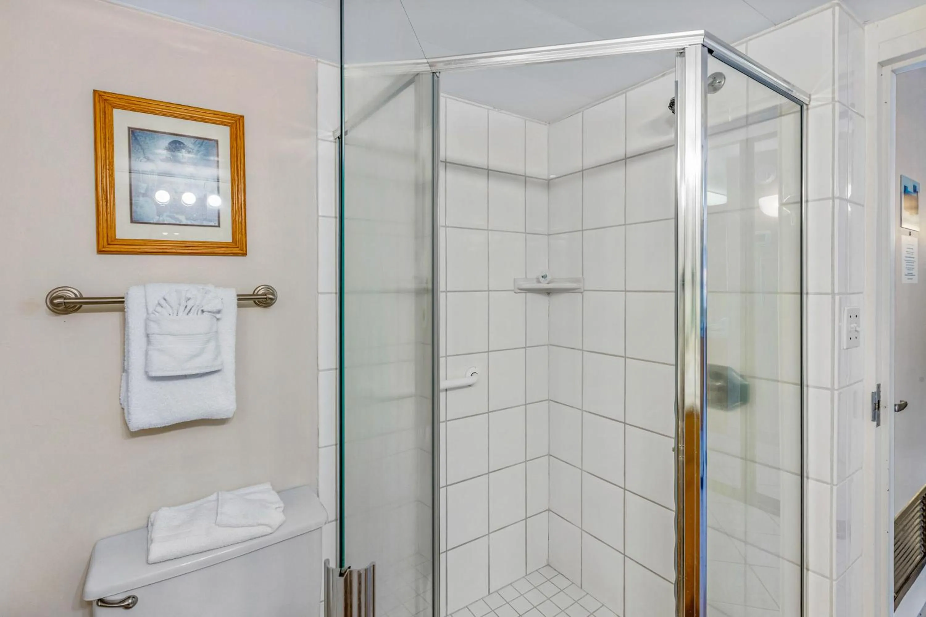Shower in Maui Kai Condos - No Resort Fees