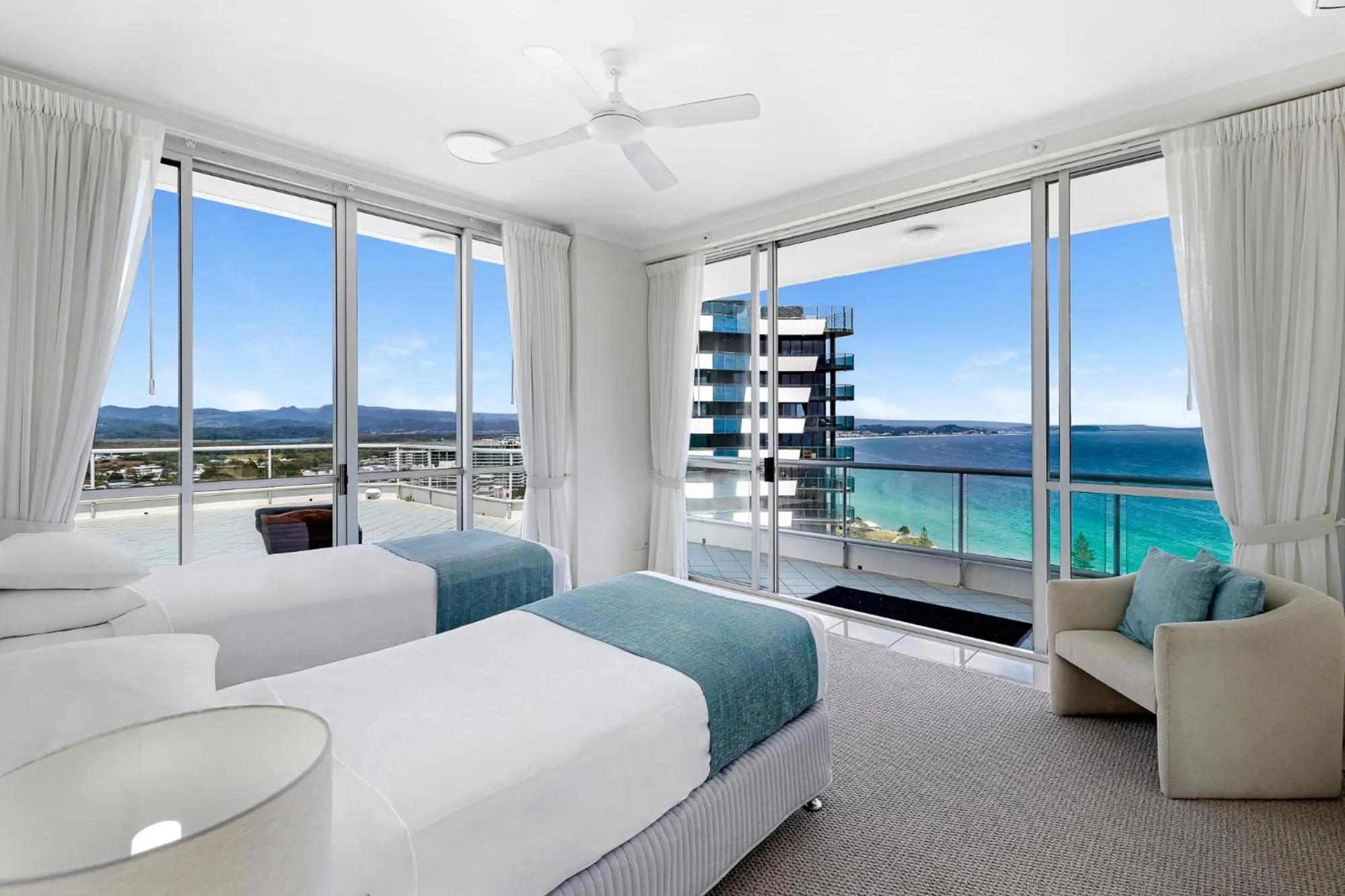 Bedroom, Bed in ULTIQA Points North