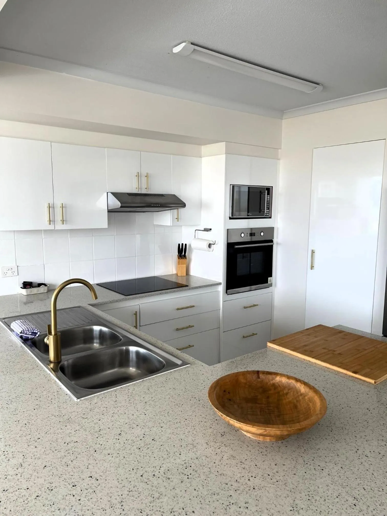 Kitchen or kitchenette in ULTIQA Points North