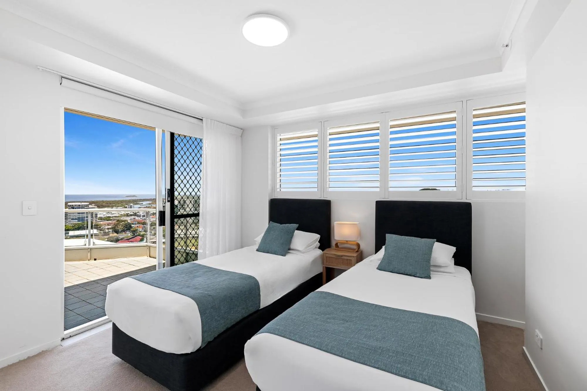 Bedroom, Bed in ULTIQA Points North