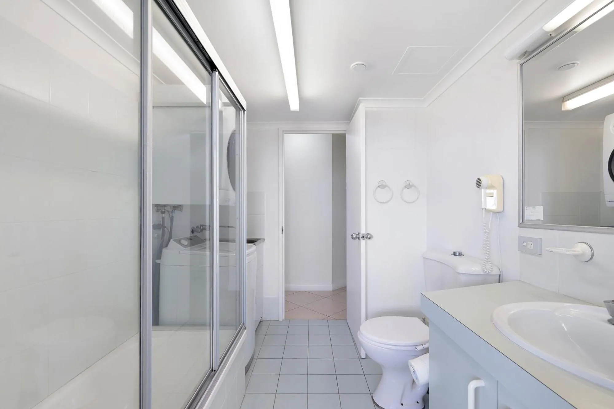 Bathroom in ULTIQA Points North