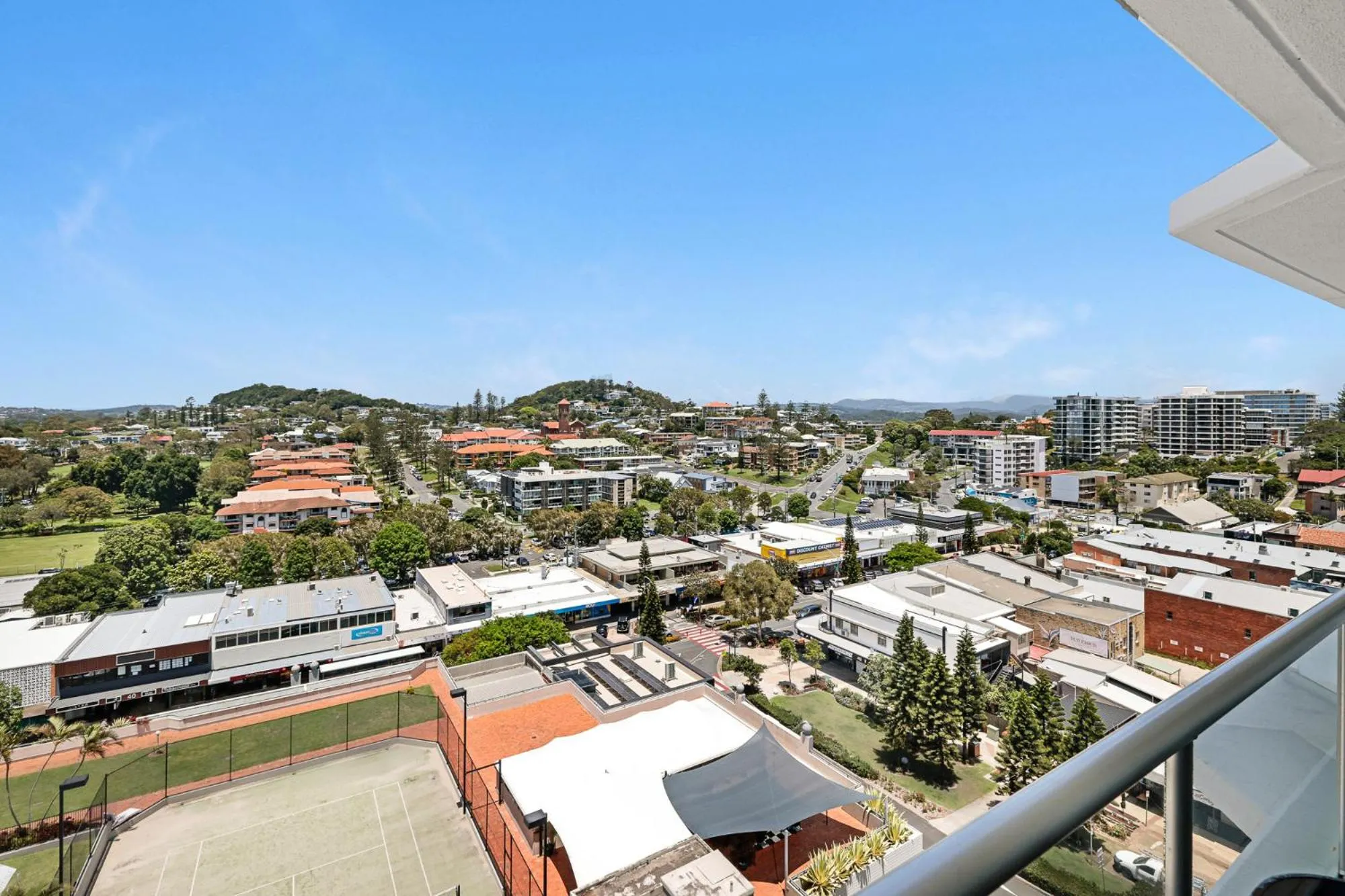 Mountain view in ULTIQA Points North