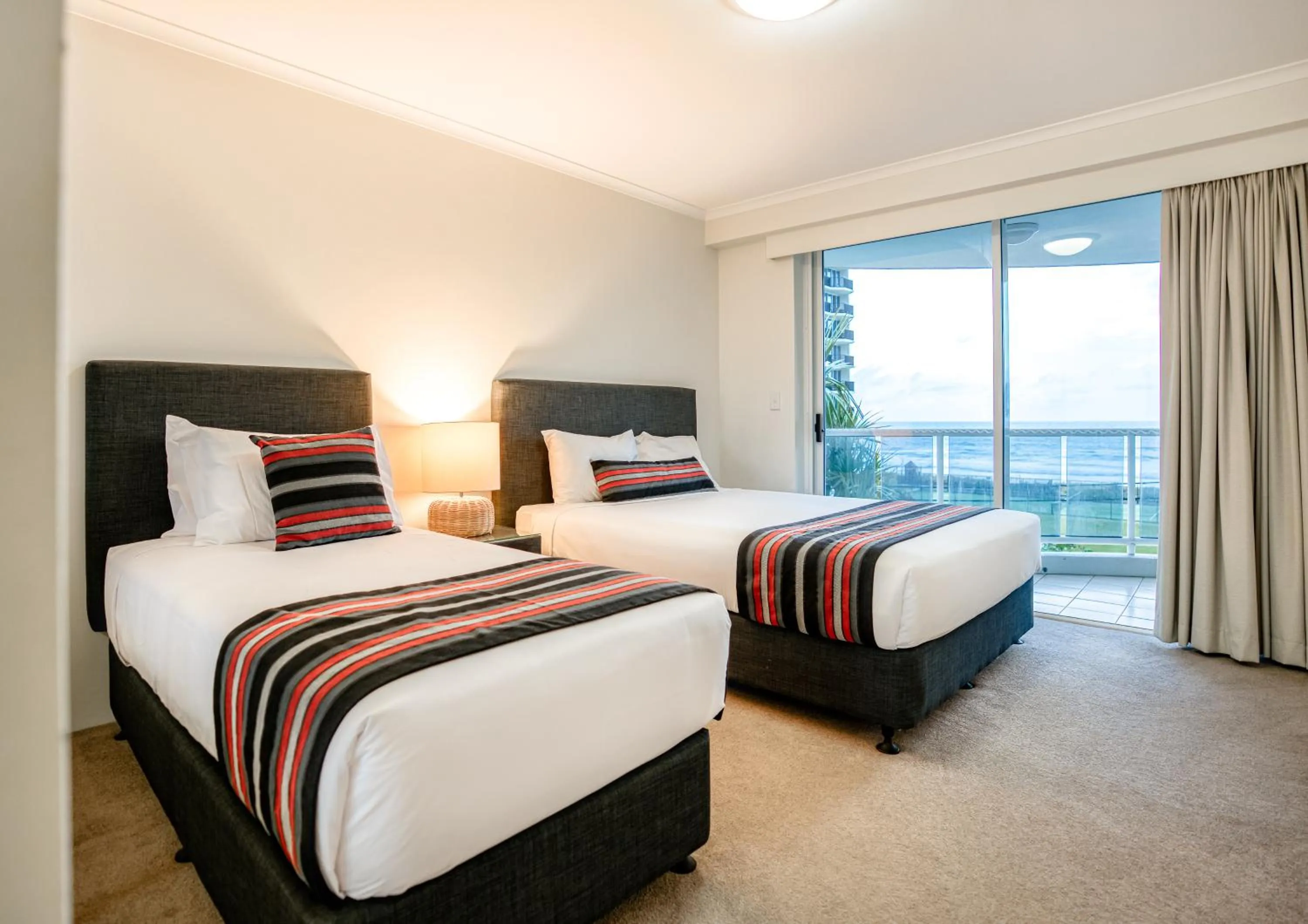 Bedroom, Bed in Xanadu Resort