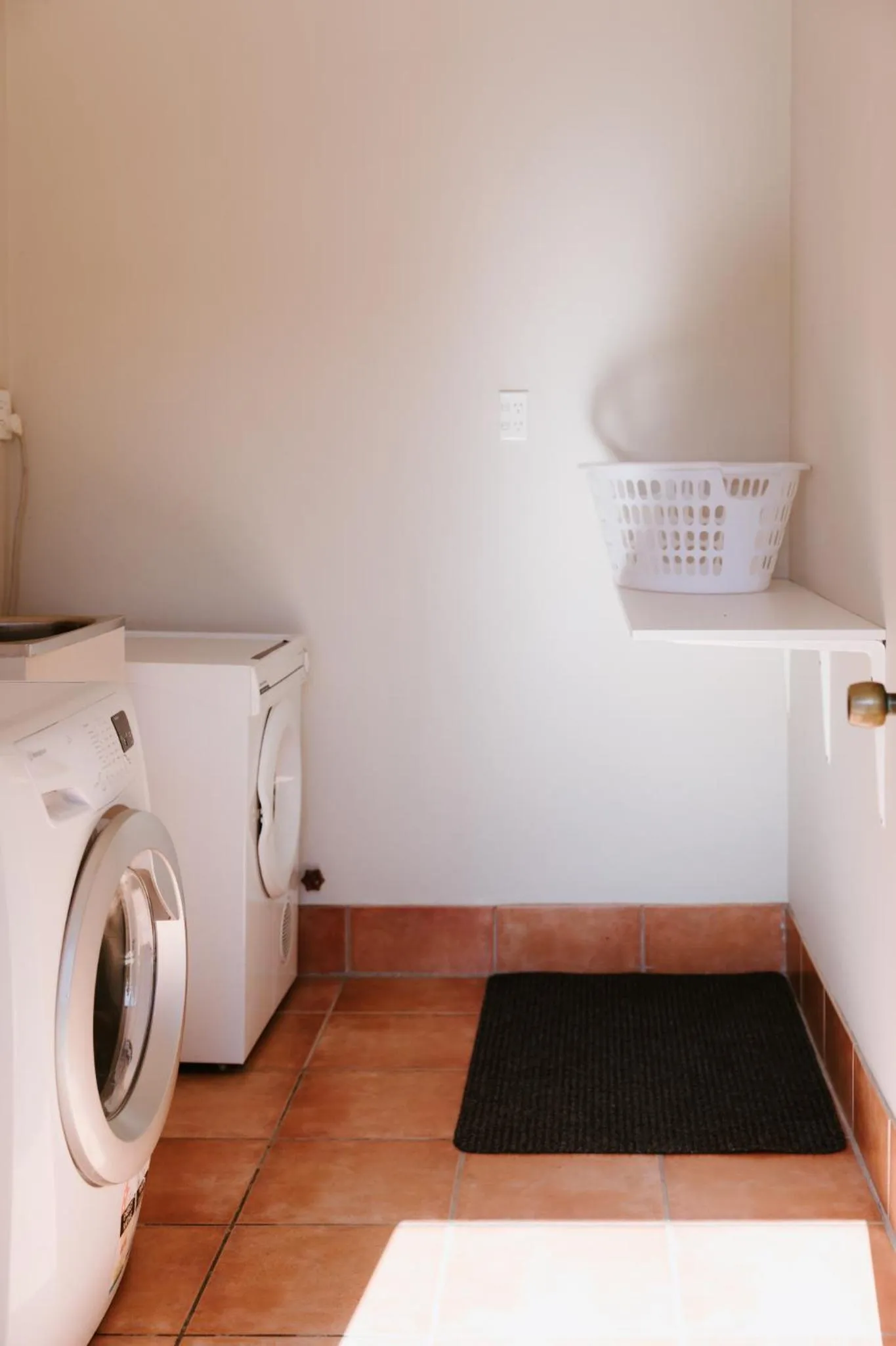 laundry in Amber Court Motel Nelson