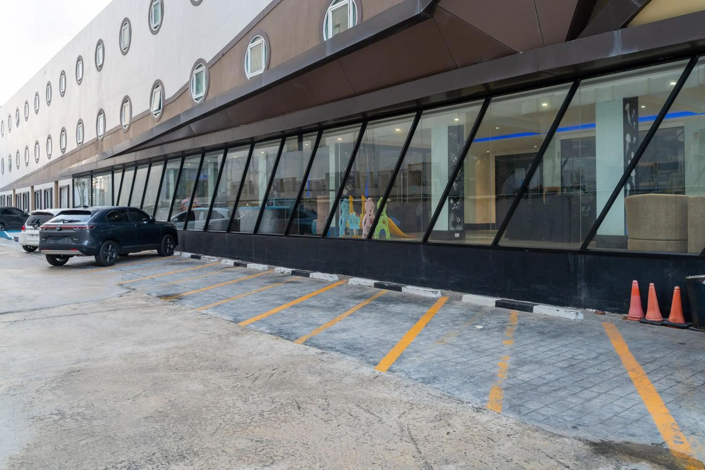 Parking in Rodina Beach Hotel