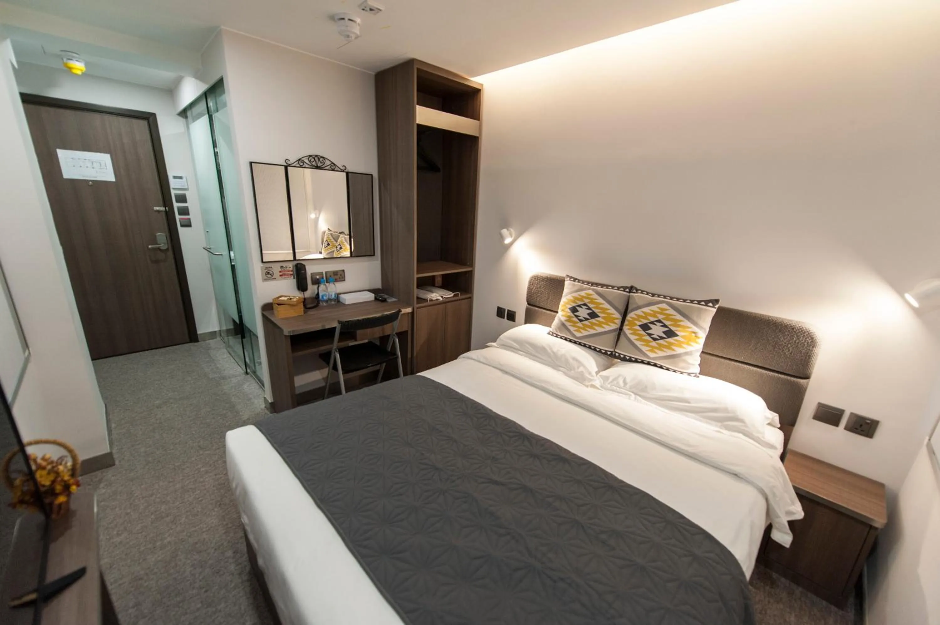 Seating area, Bed in MK STAY - formerly HOTEL MK