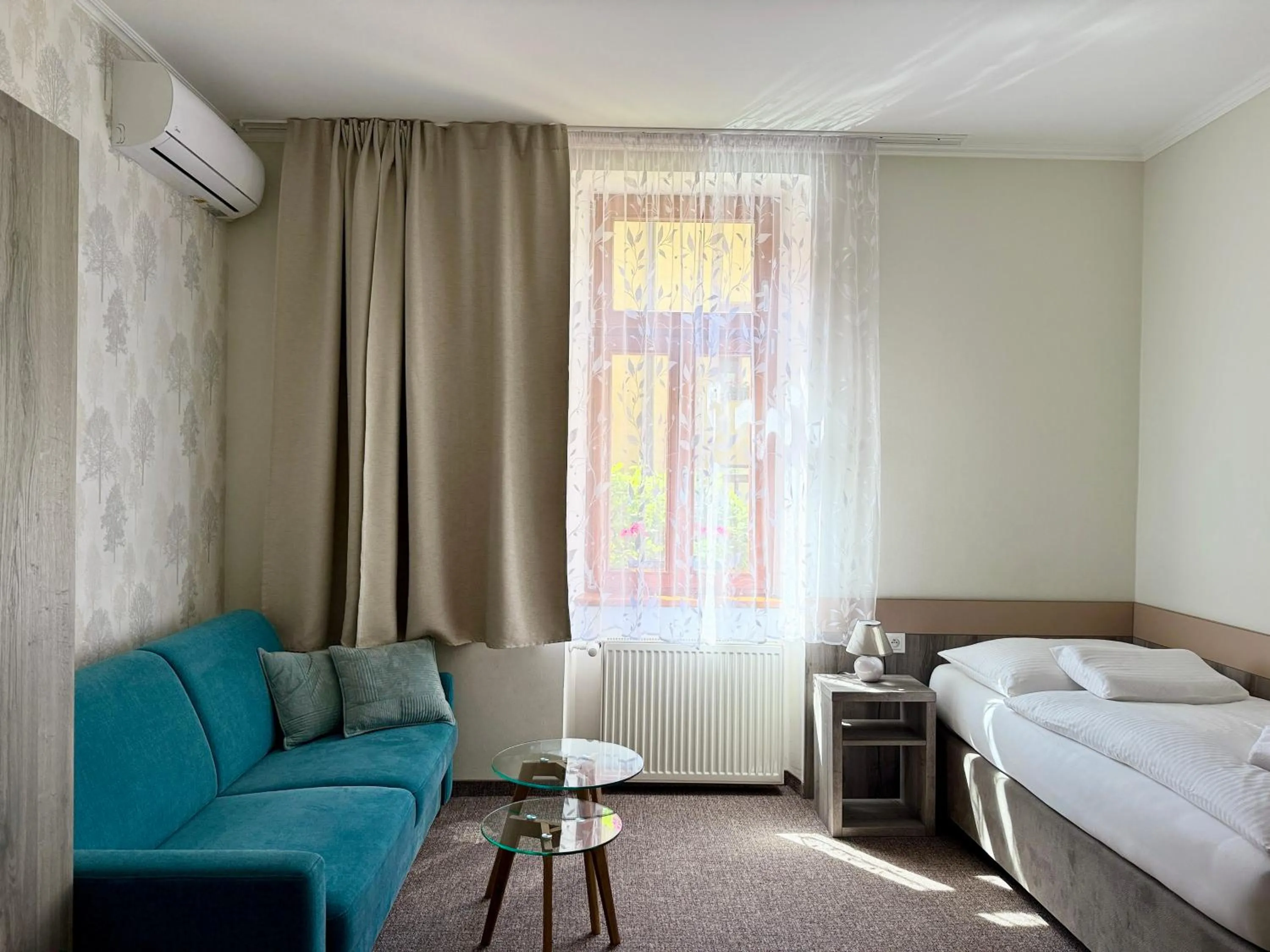 Photo of the whole room, Bed in Penzión Hradbová Old Town Residence & SPA