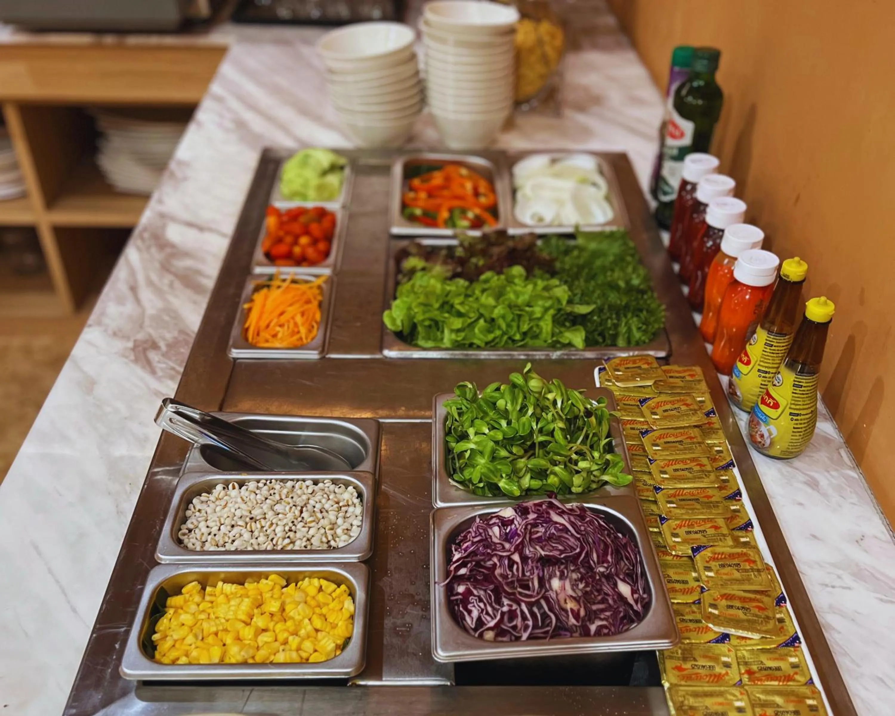 Buffet breakfast in Sunday Villa Sirilanna Hotel