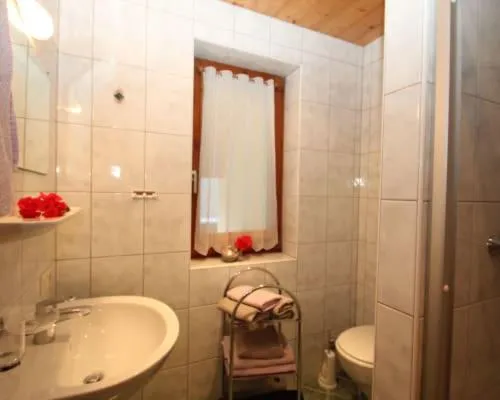 Shower in Stangleggerhof