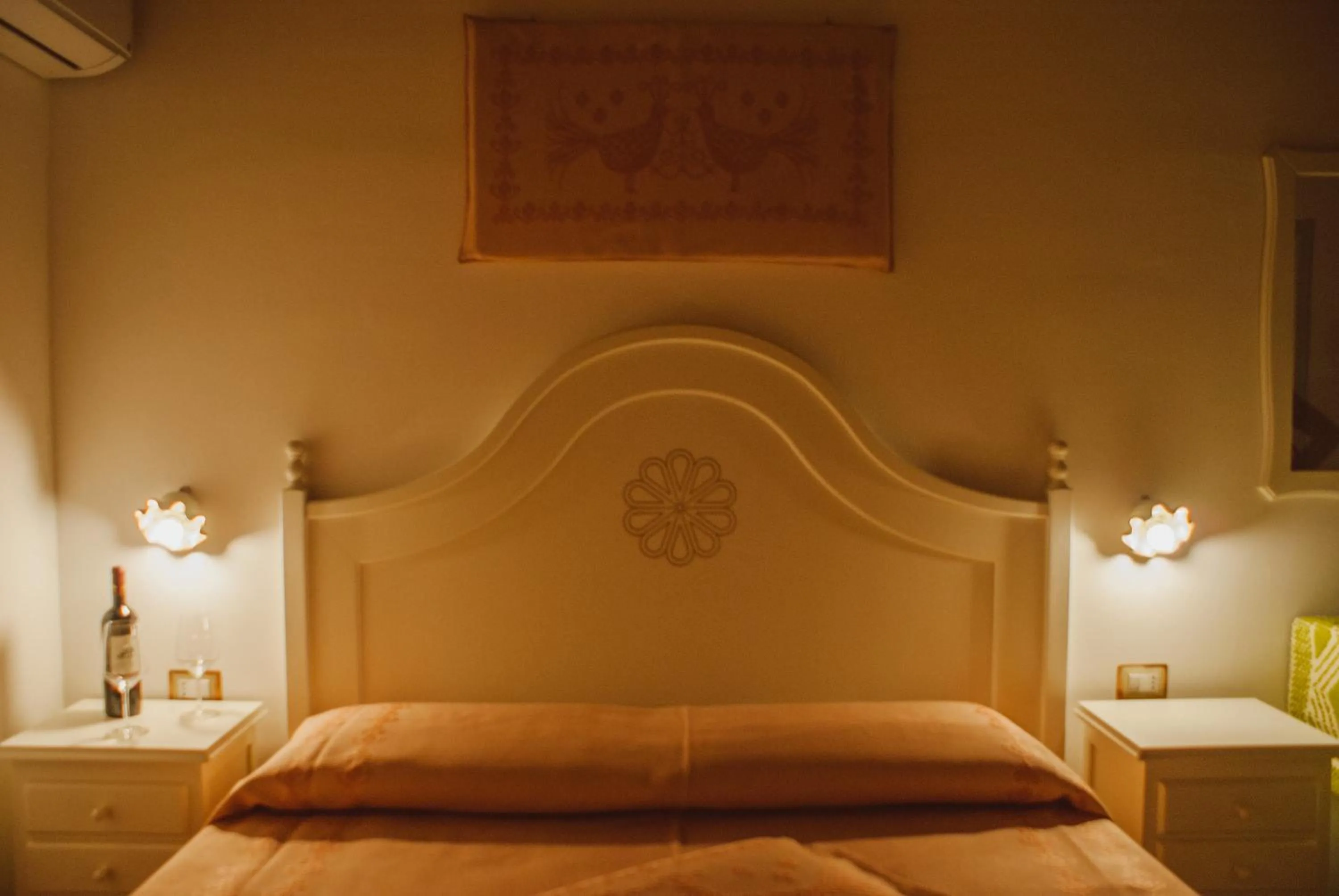 Decorative detail, Bed in Hotel Barbagia