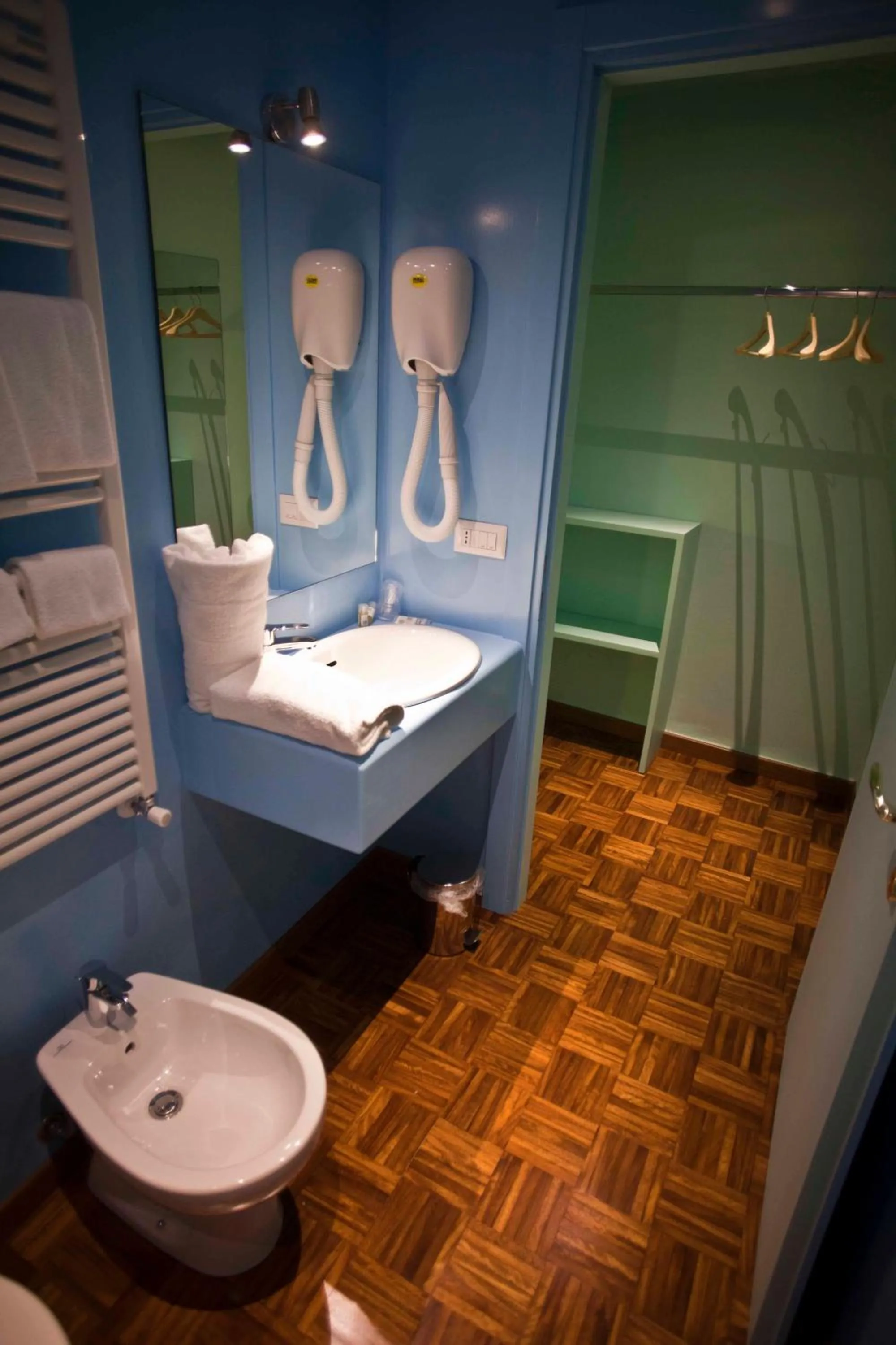 Toilet in Hotel Diana & Depandance