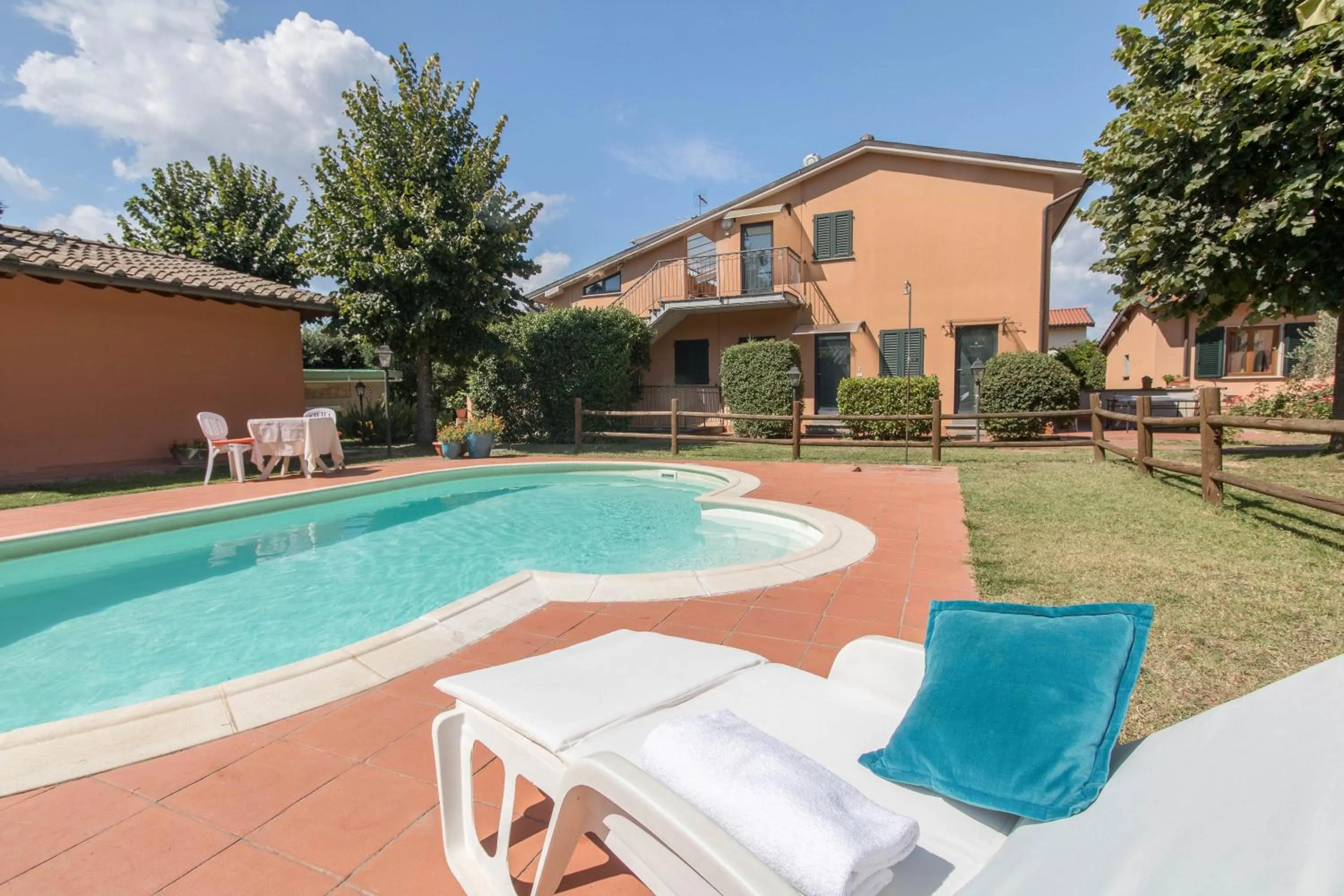 Swimming pool in Residence Mugello Resort