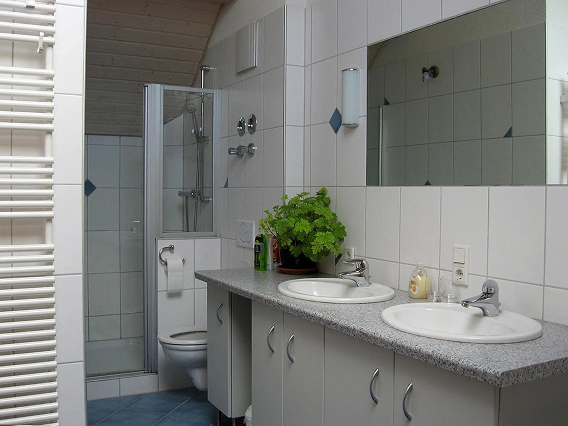 Bathroom in Die Sprachpension - The Language Guesthouse
