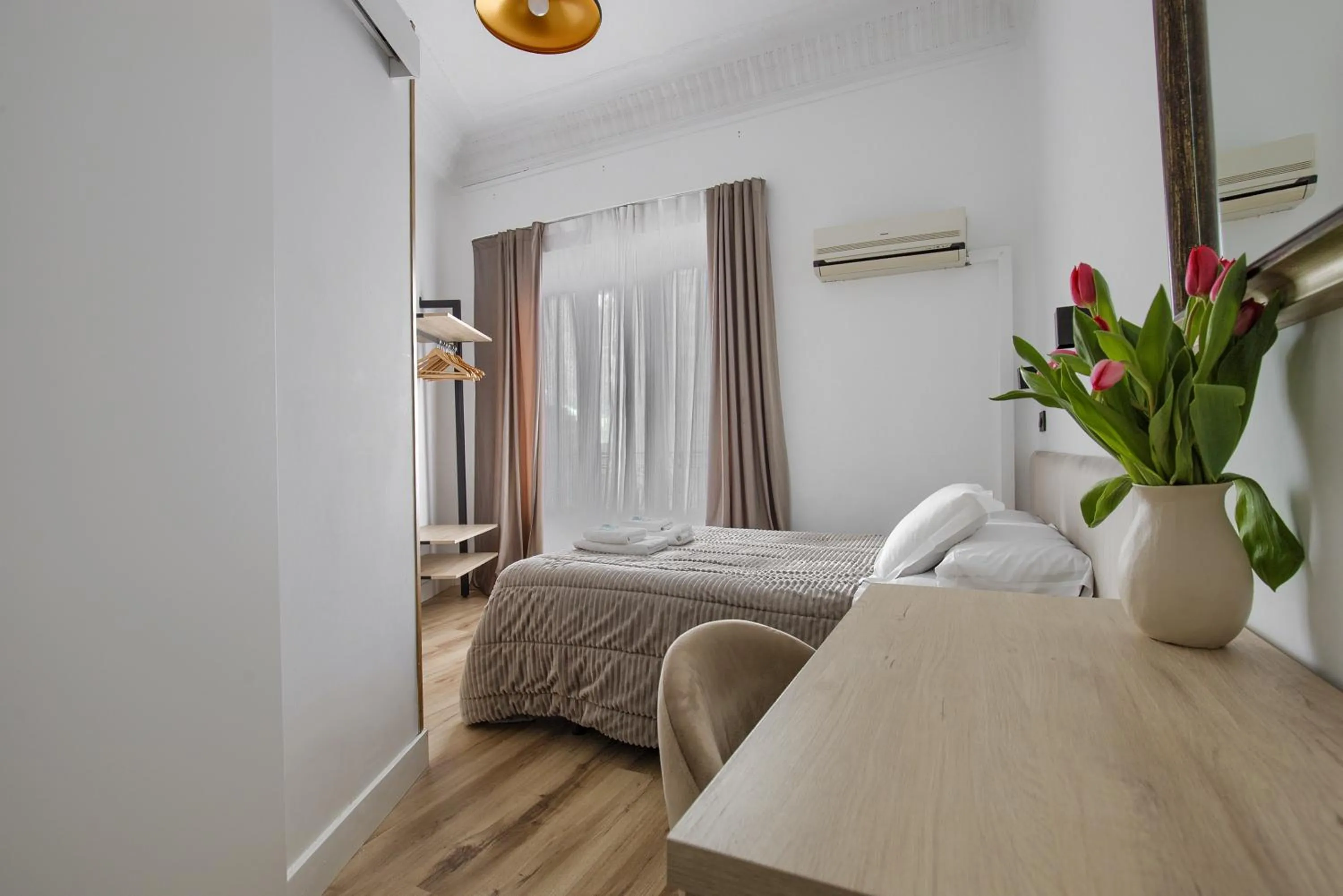 Bed in Hostal Besaya