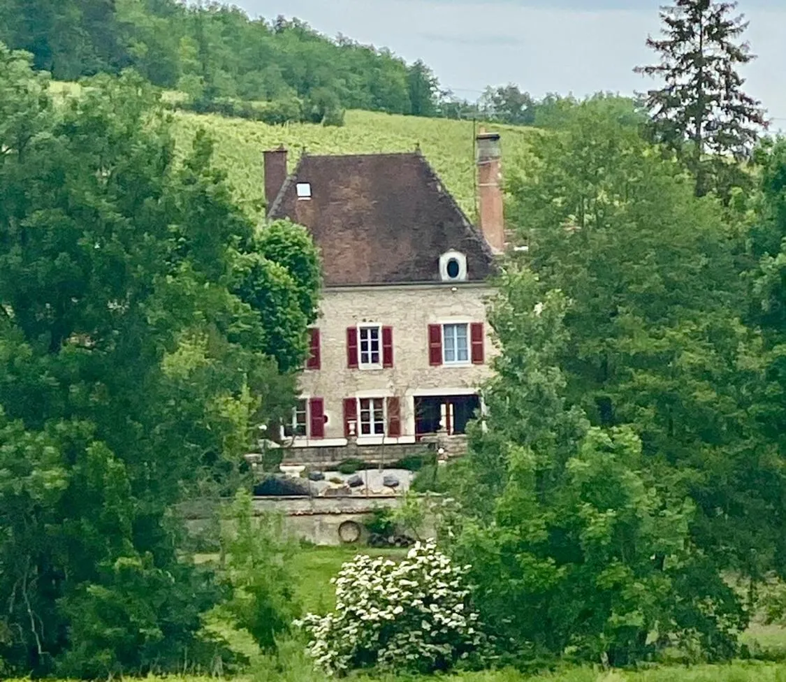 Property building in Logis Hostellerie la Chaumière