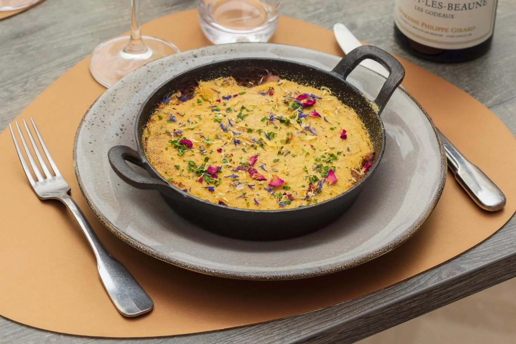 Food and drinks in Logis Hostellerie la Chaumière