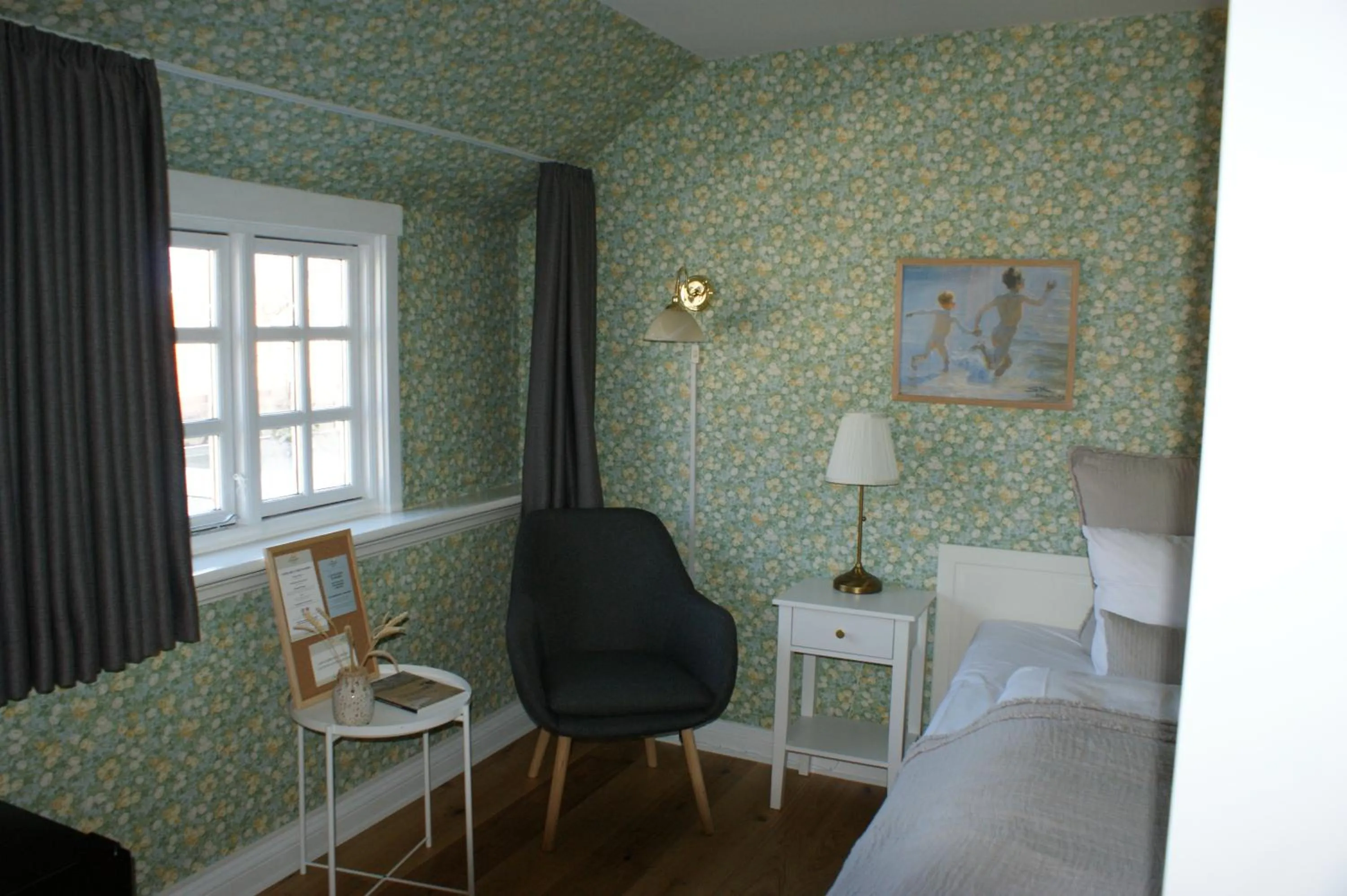 Photo of the whole room in Hotel Strandly Skagen