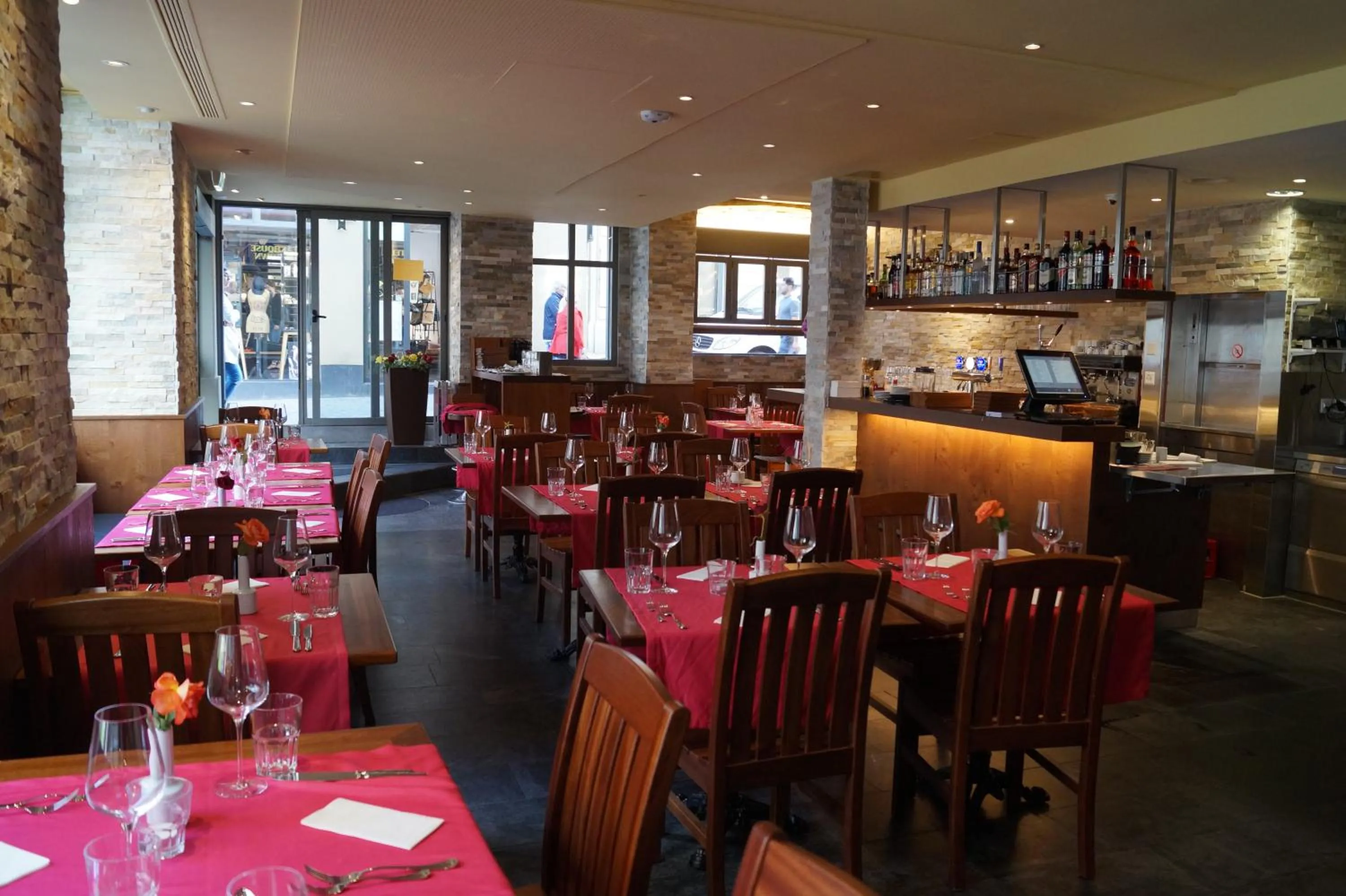 Meals in Hotel Old Town