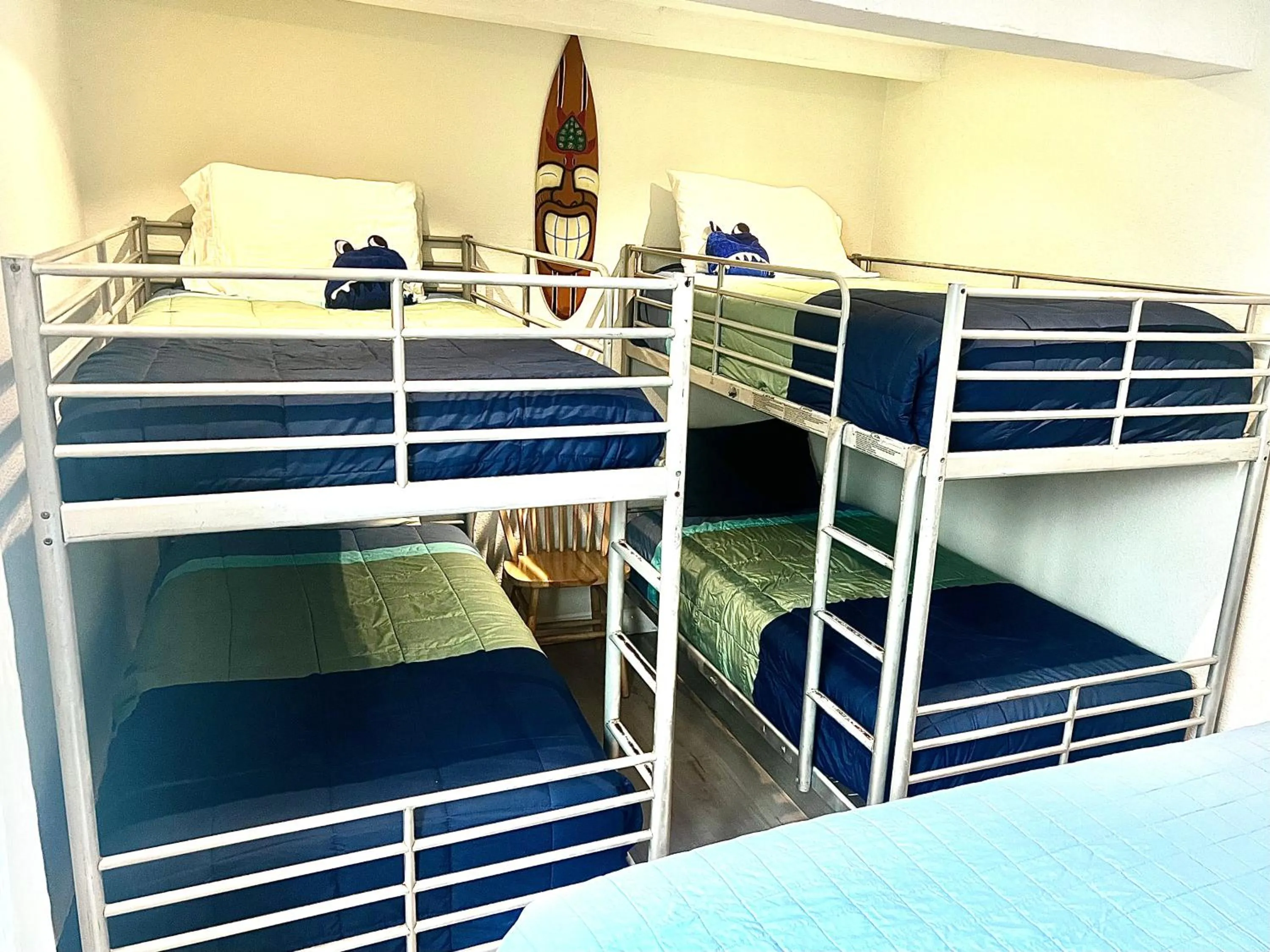 bunk bed, Bed in Sweet Beach Duplex