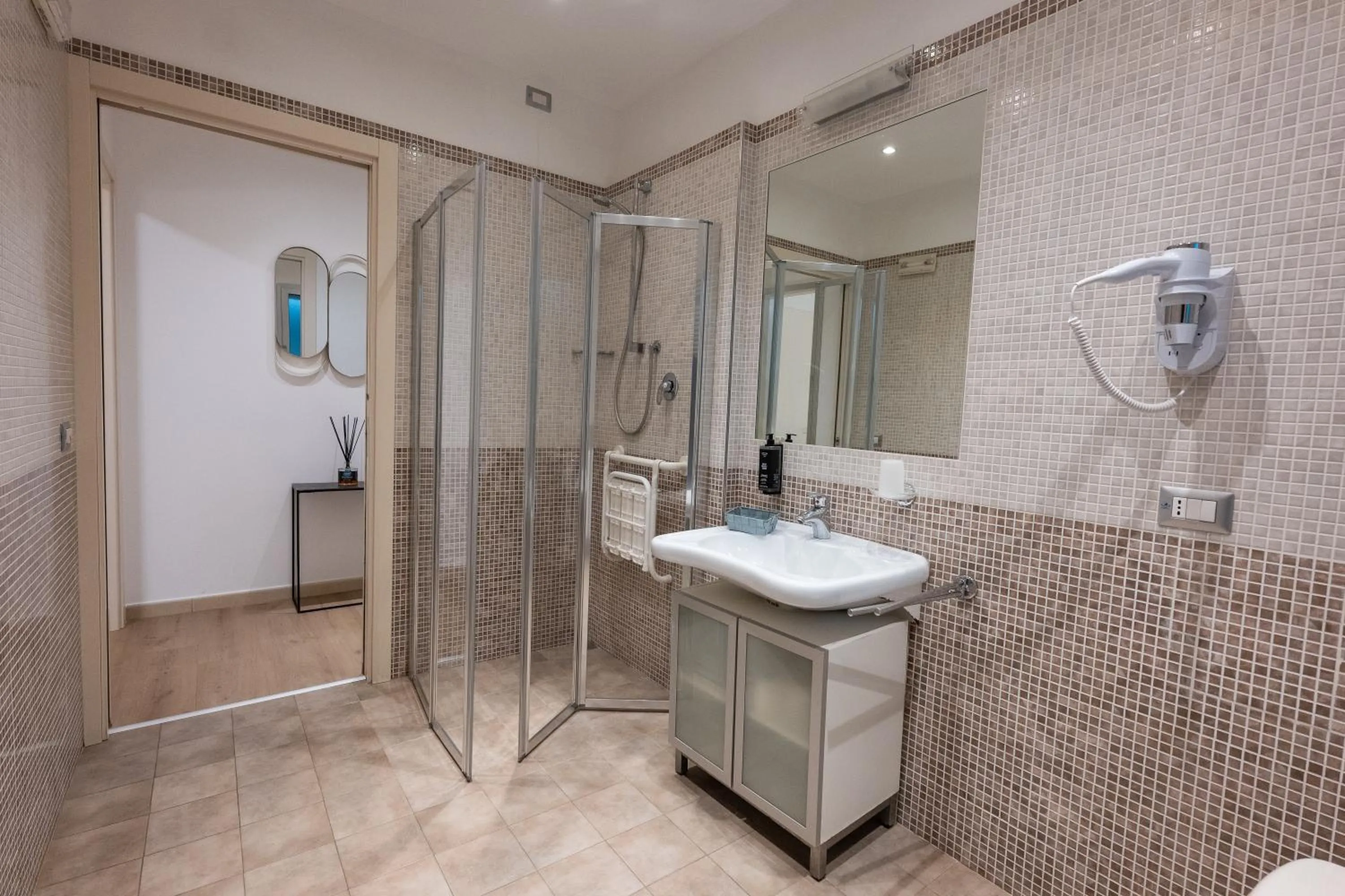 Facility for disabled guests in Residence Perla
