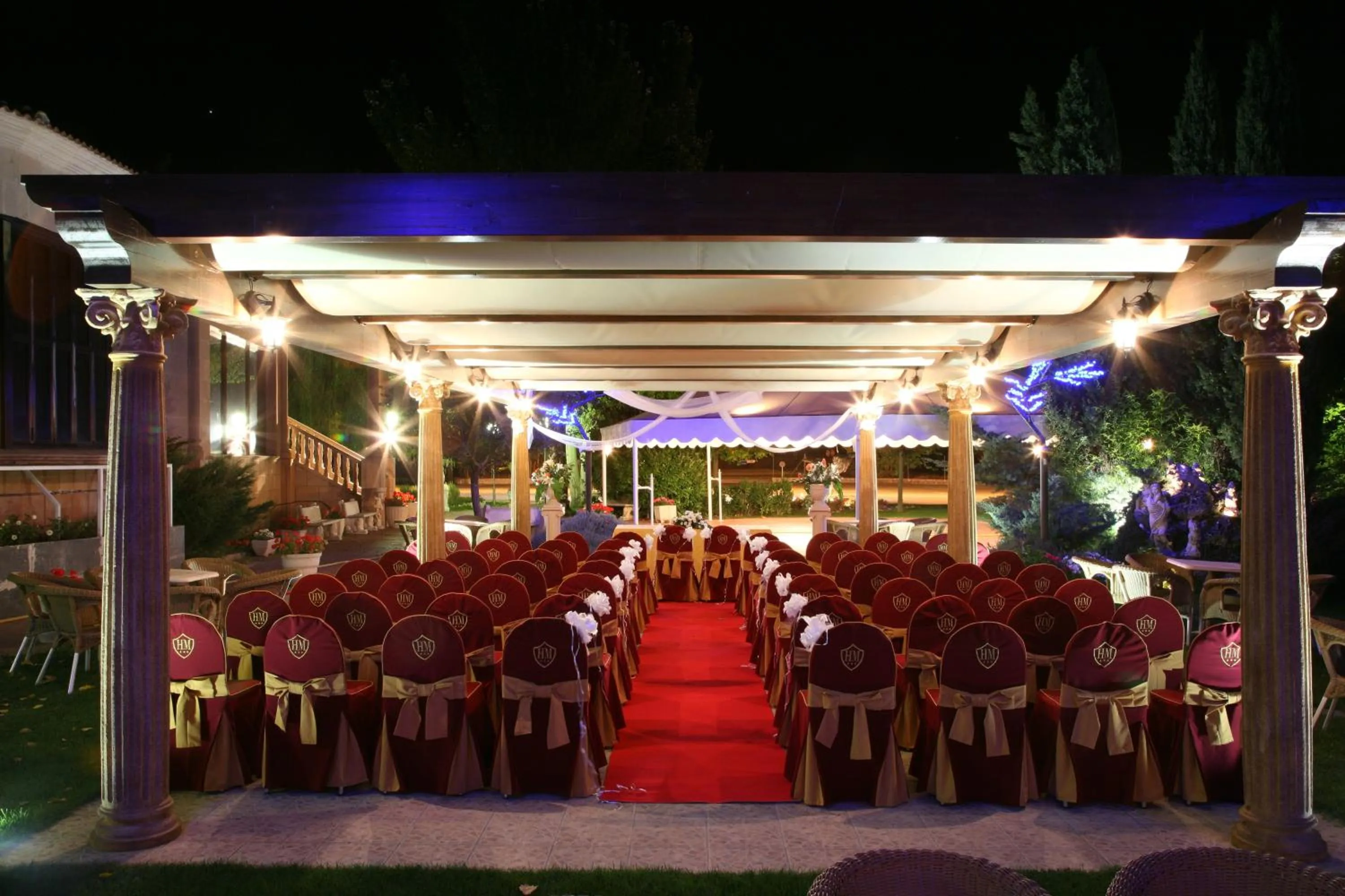 Banquet/Function facilities in Hotel Montermoso