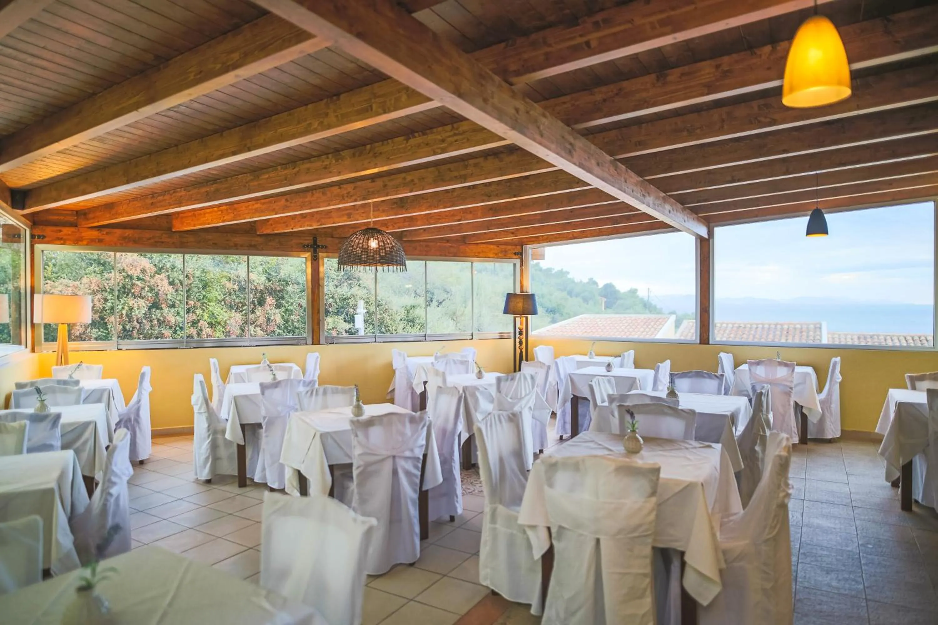 Corfu Aquamarine Hotel