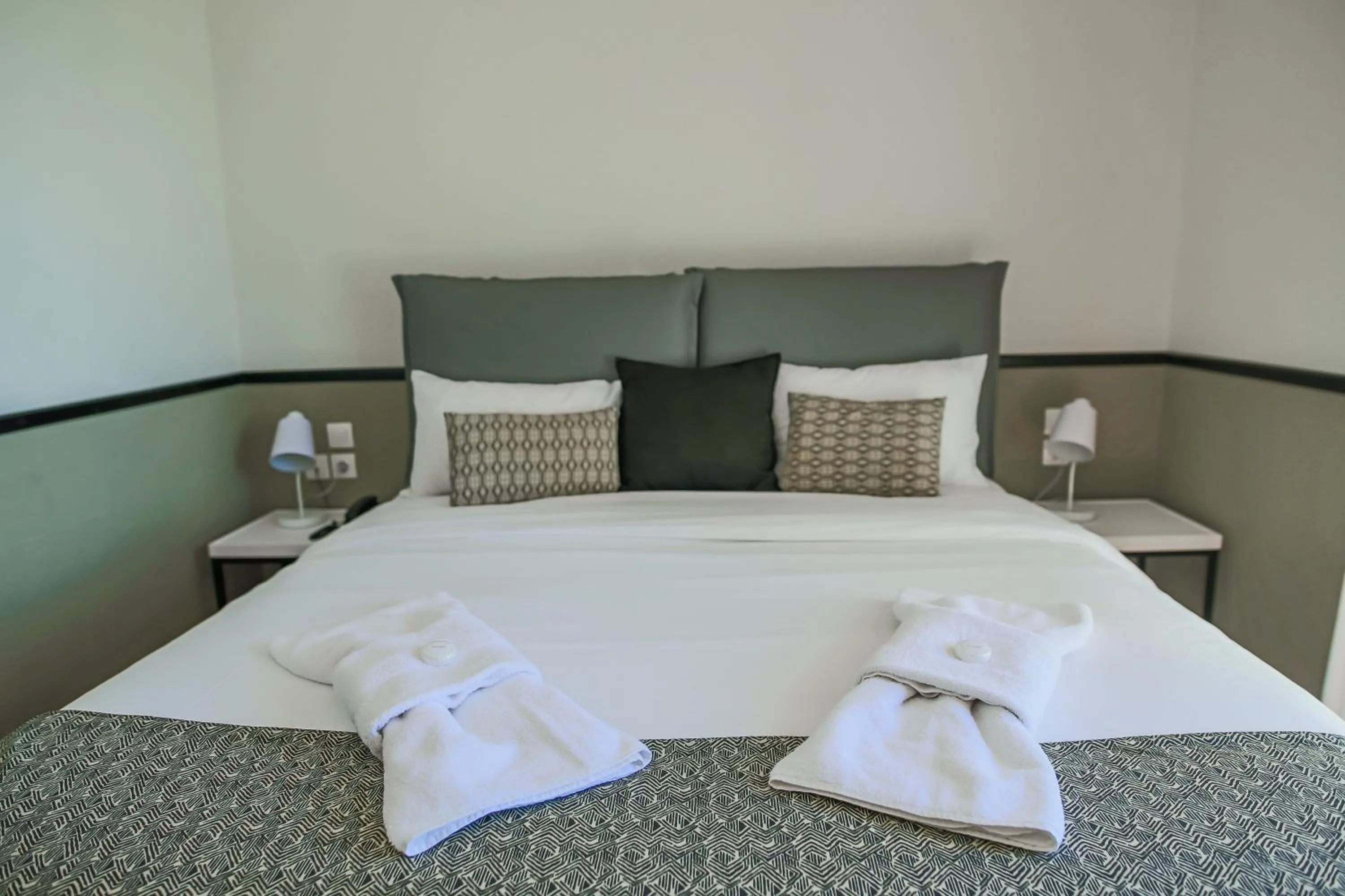 Bed in Corfu Aquamarine Hotel