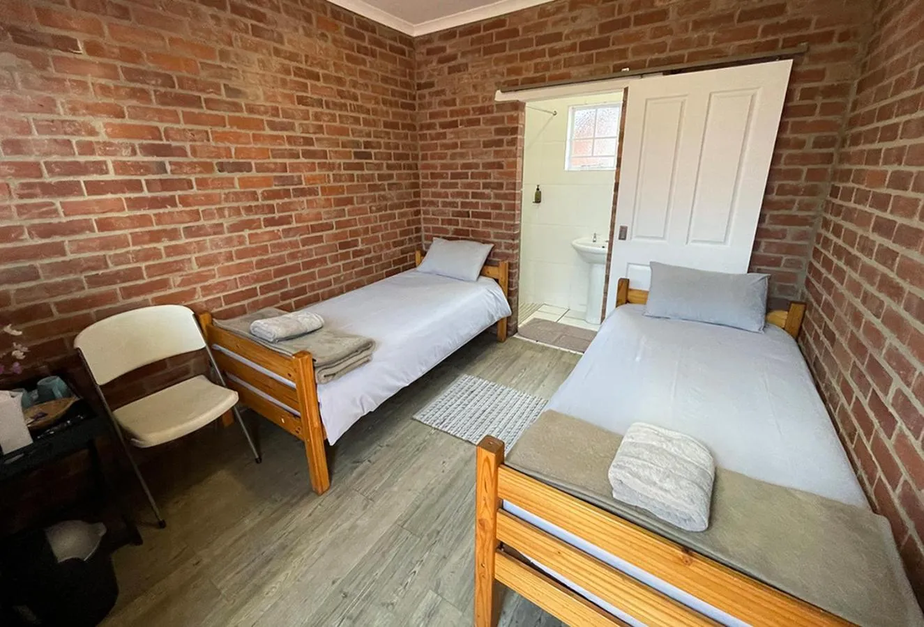 Bed in Village Lodge Harrismith