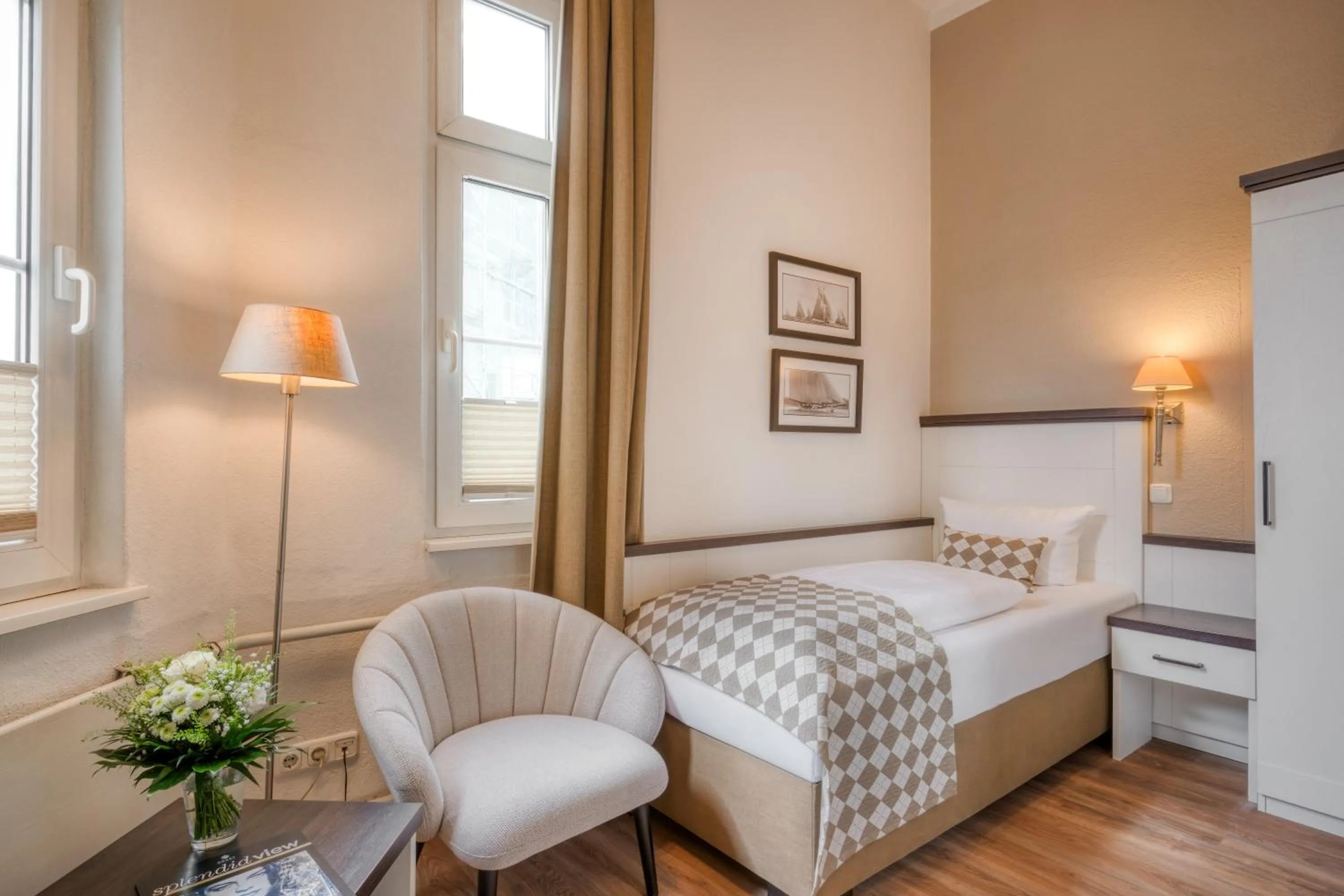 Bed in Hotel Strandschlösschen