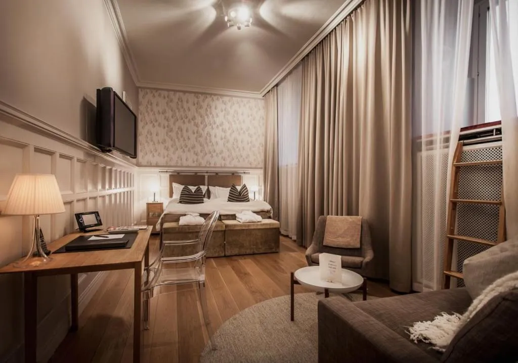 Photo of the whole room, Bed in Hotel Villa Anna