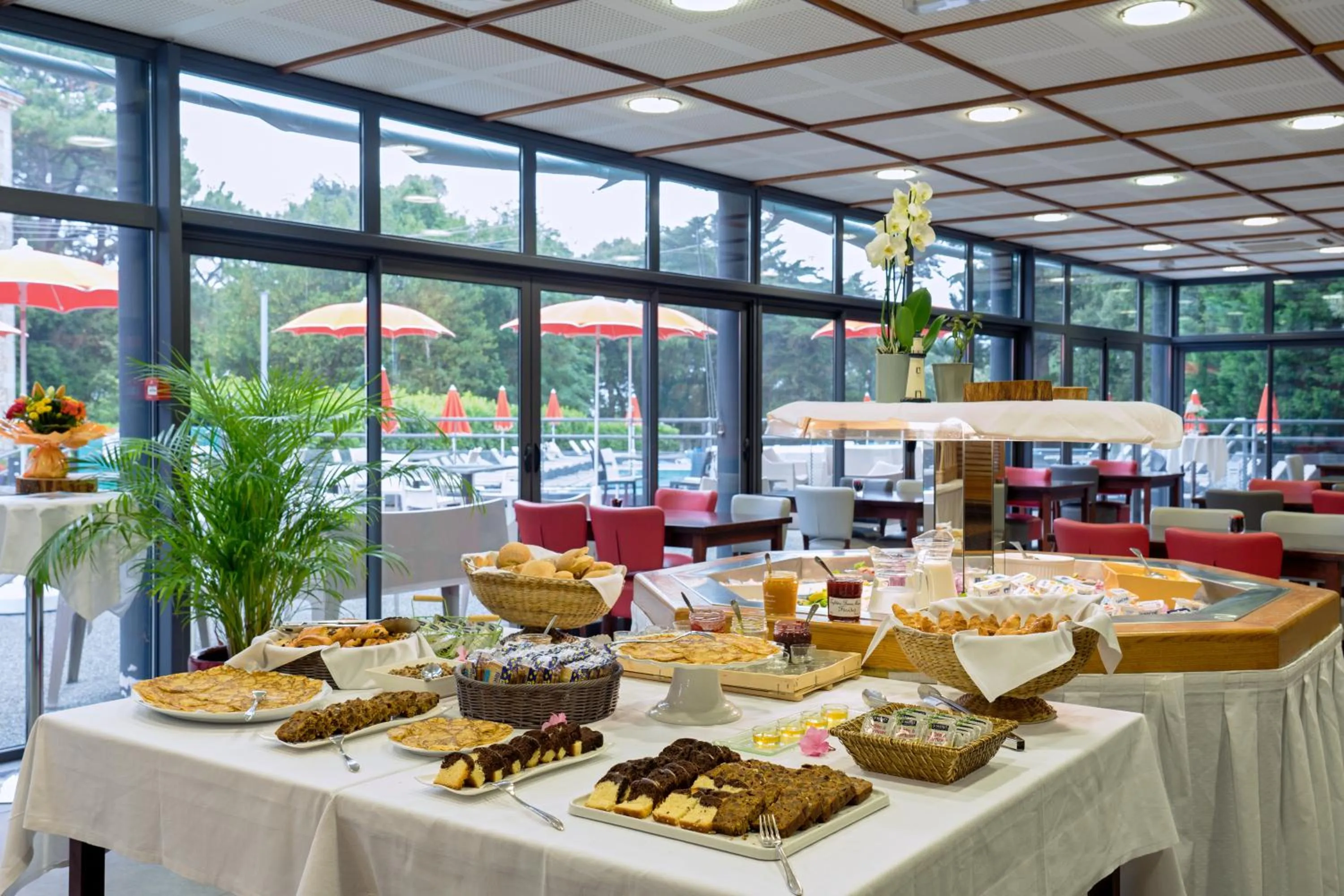 Restaurant/places to eat in Résidence Ker Juliette