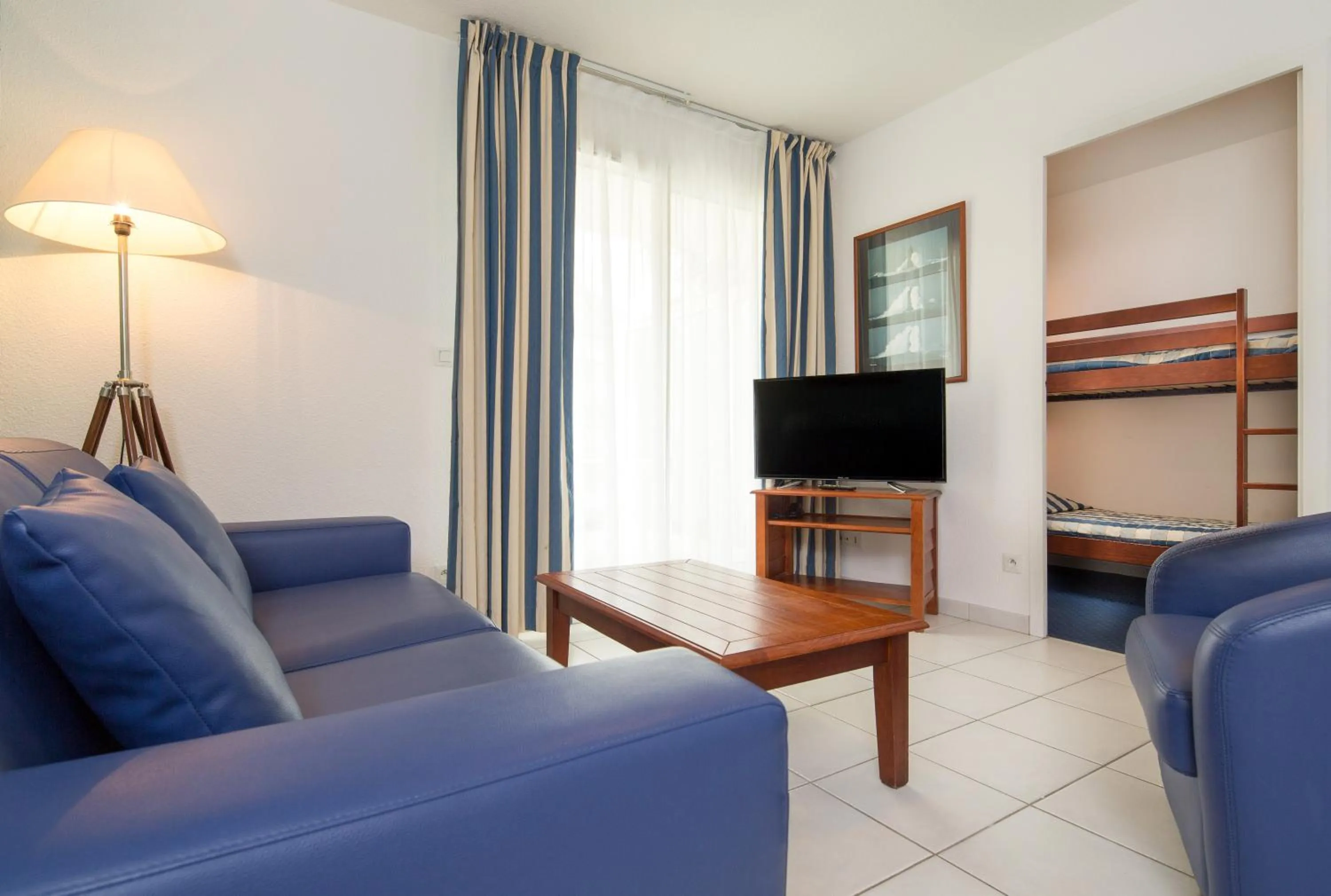 TV and multimedia in Résidence Ker Juliette