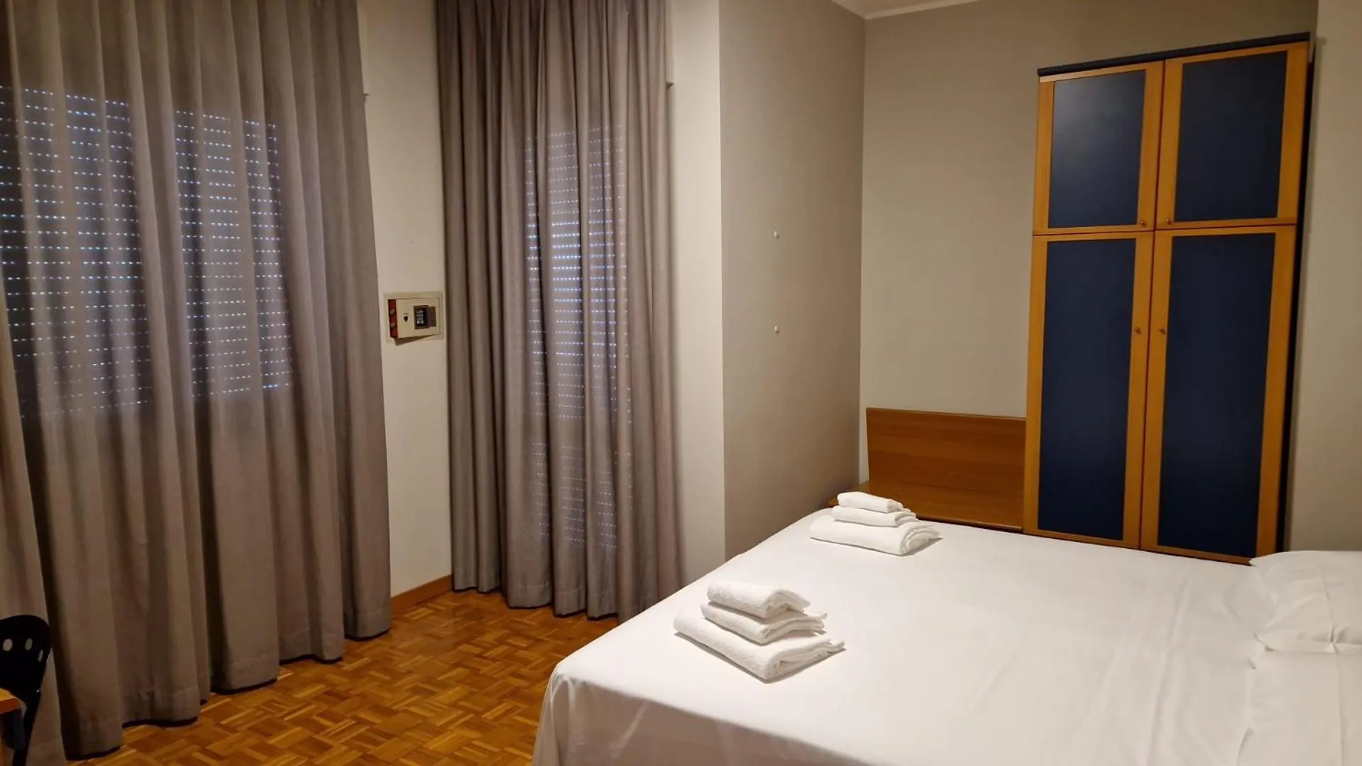 Bedroom, Bed in Hotel Dogana