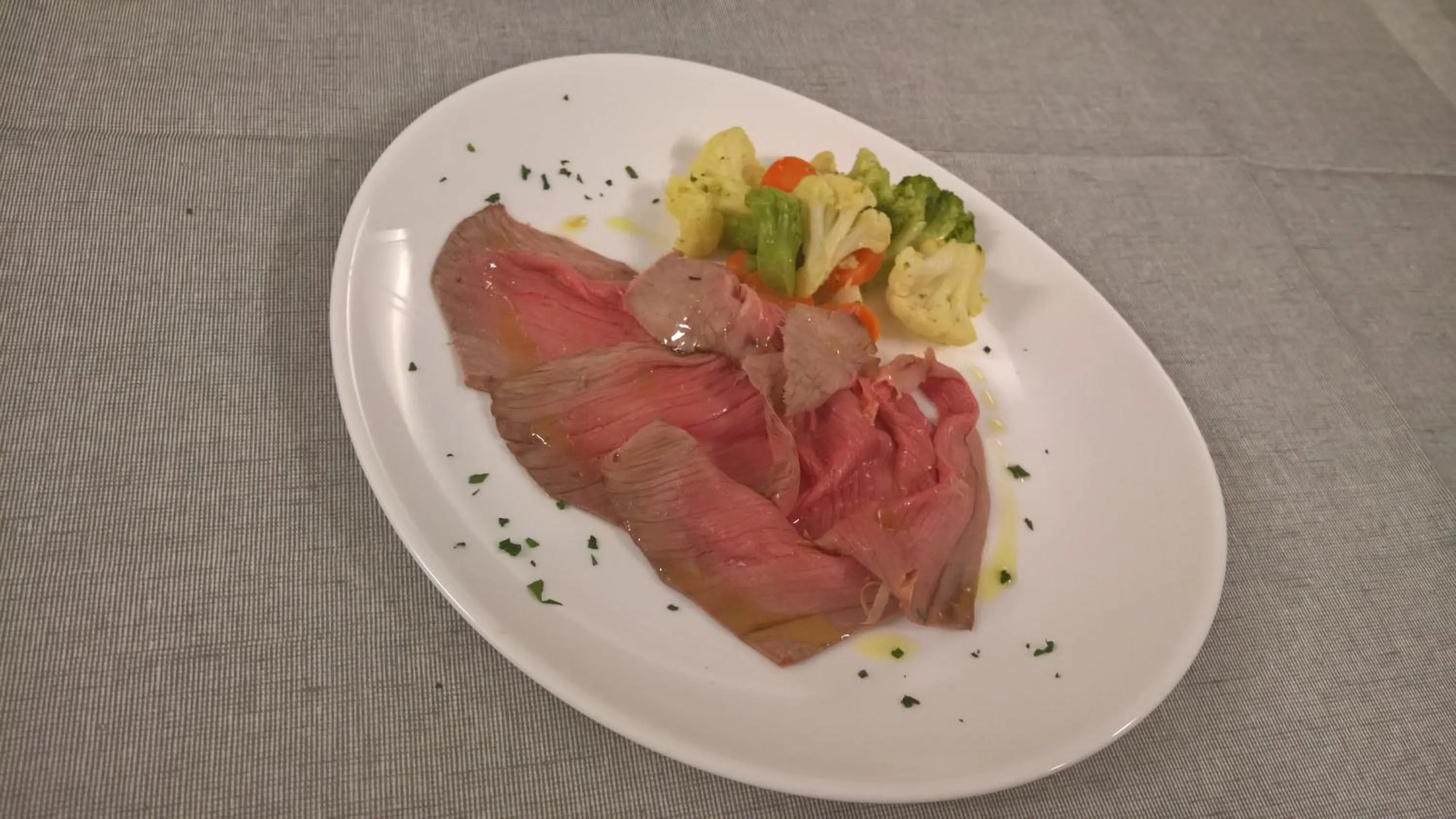 Food and drinks in Hotel Serenella