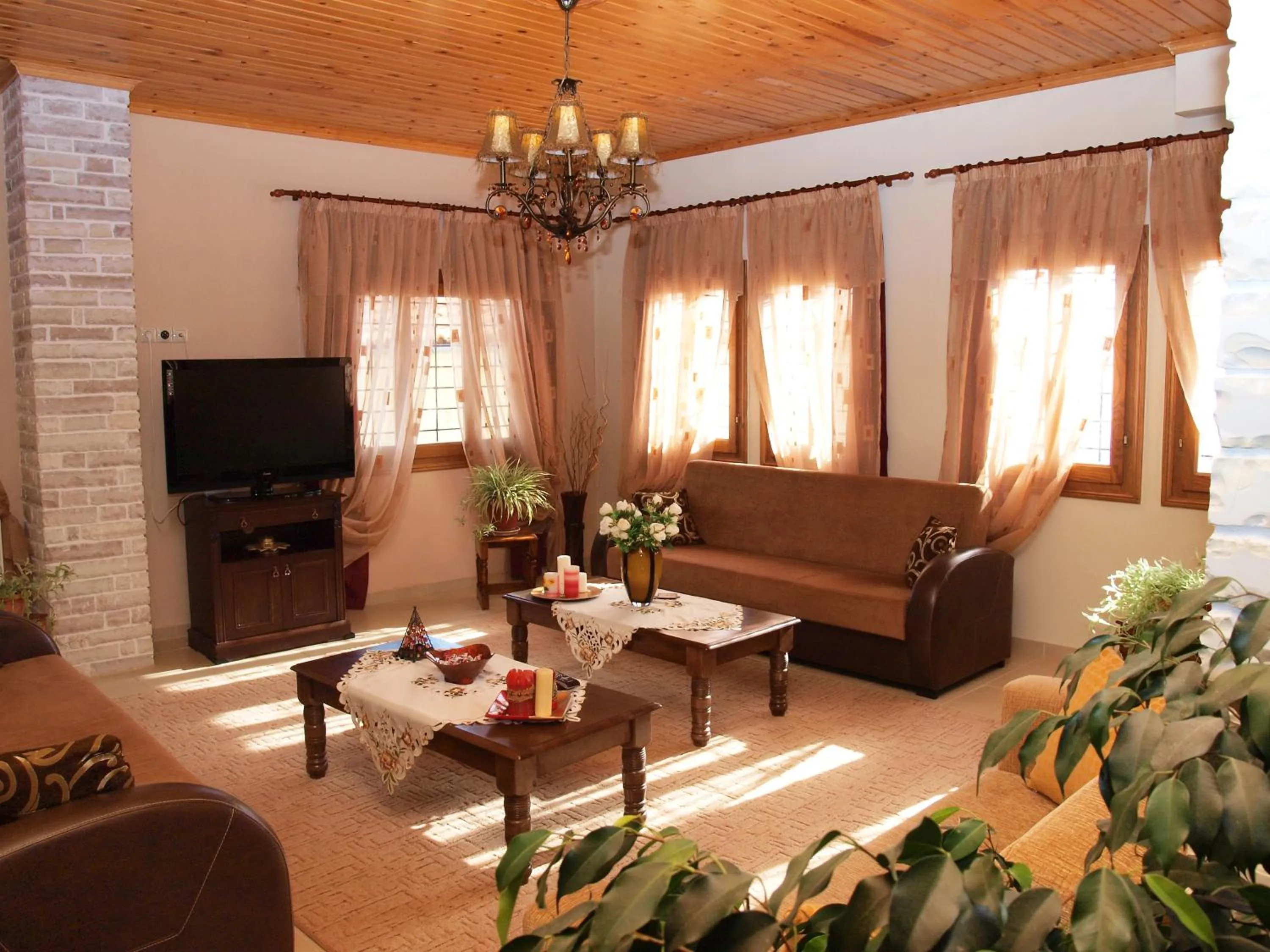 Lounge or bar in Hotel Ilianna