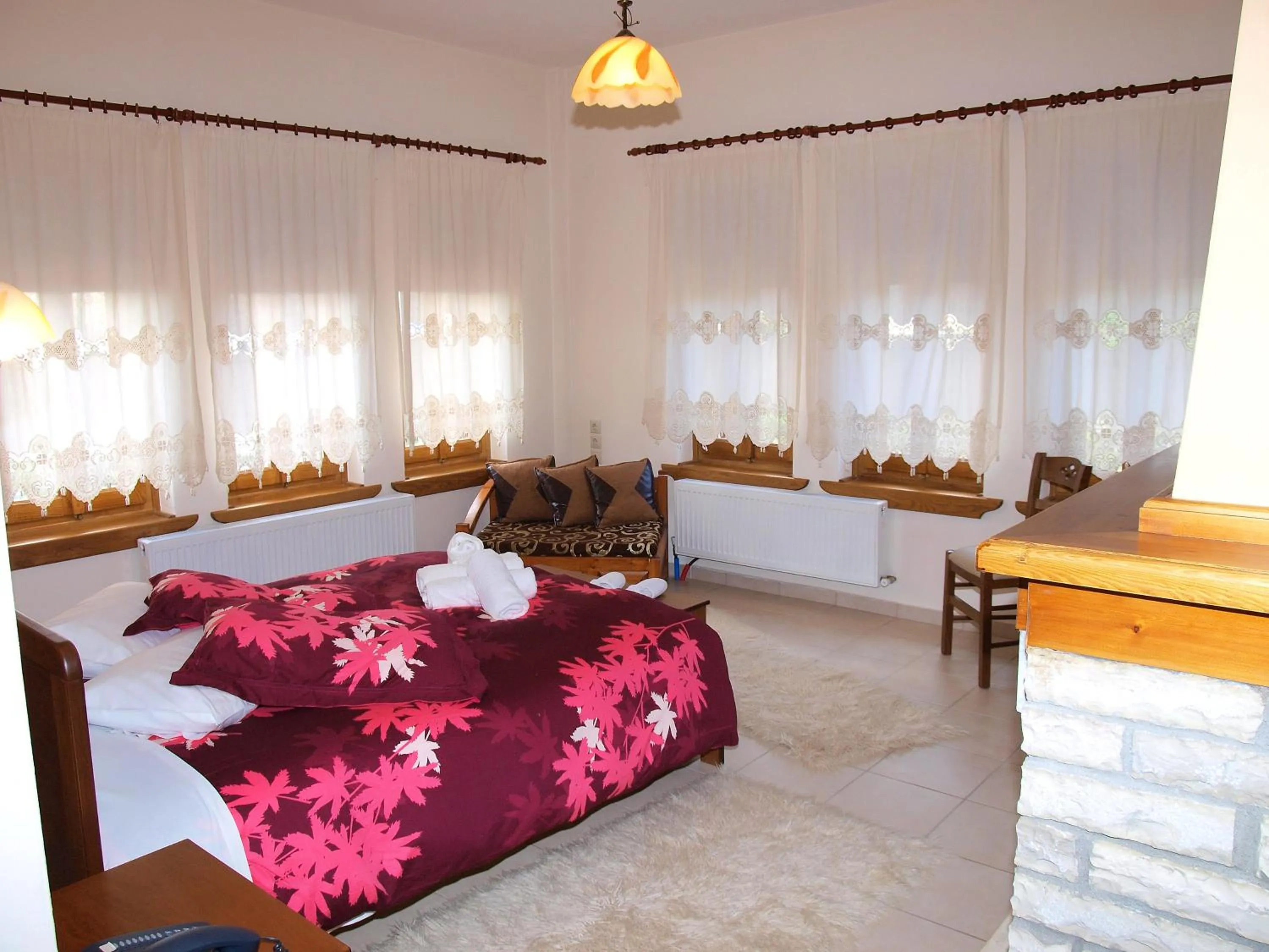 Bed in Hotel Ilianna