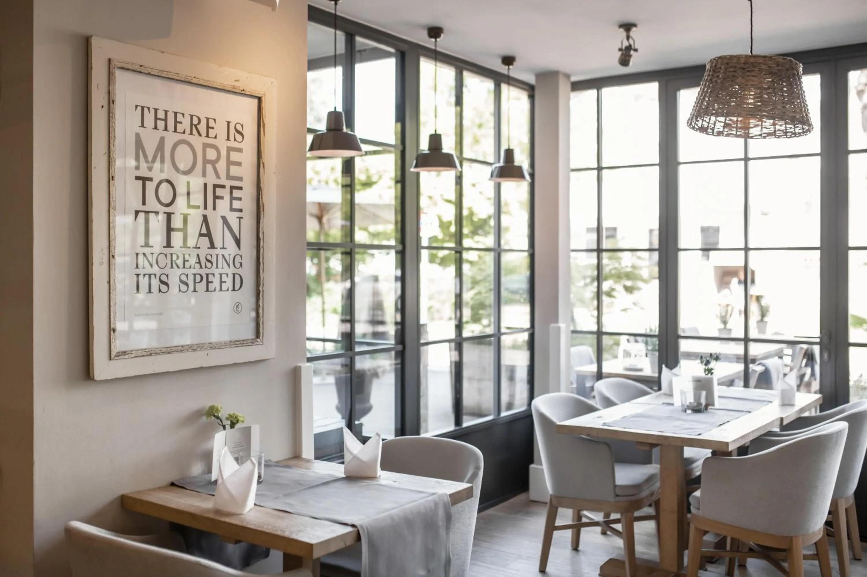 Restaurant/places to eat in The Cozy Hotel & Lofts Timmendorfer Strand