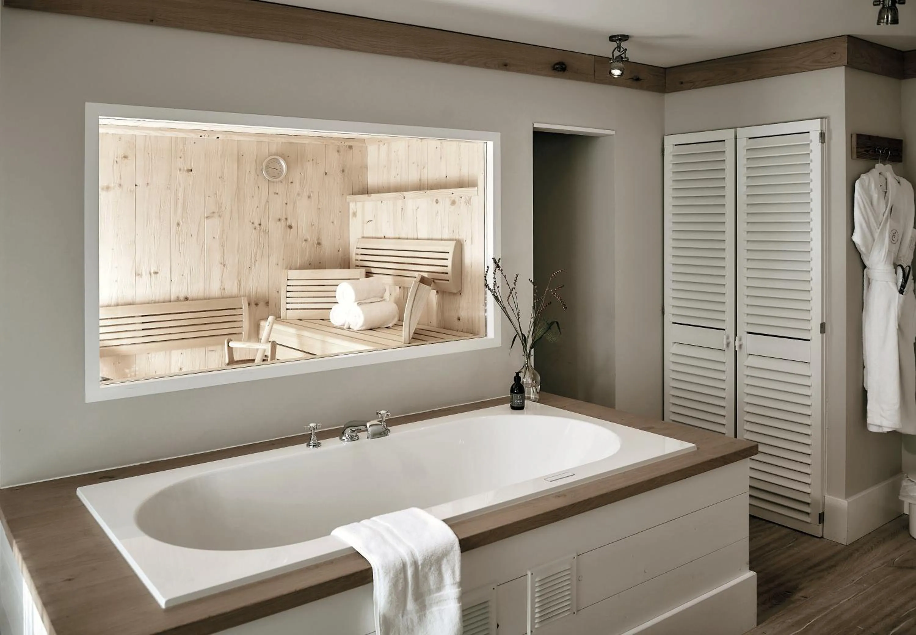 Hot Tub in The Cozy Hotel & Lofts Timmendorfer Strand